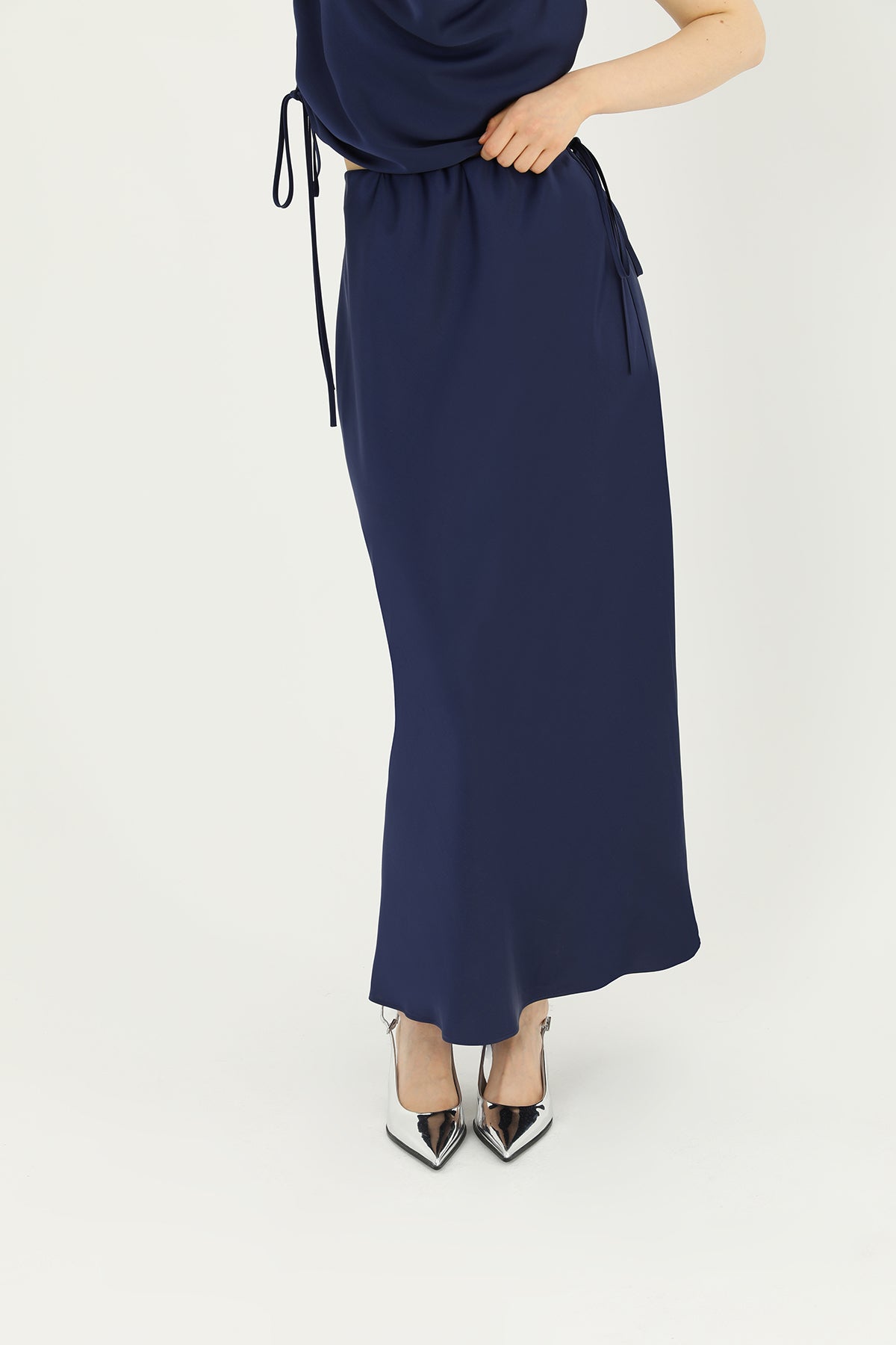Kadın Saten Uzun Etek - 24S-31614ETK NAVY
