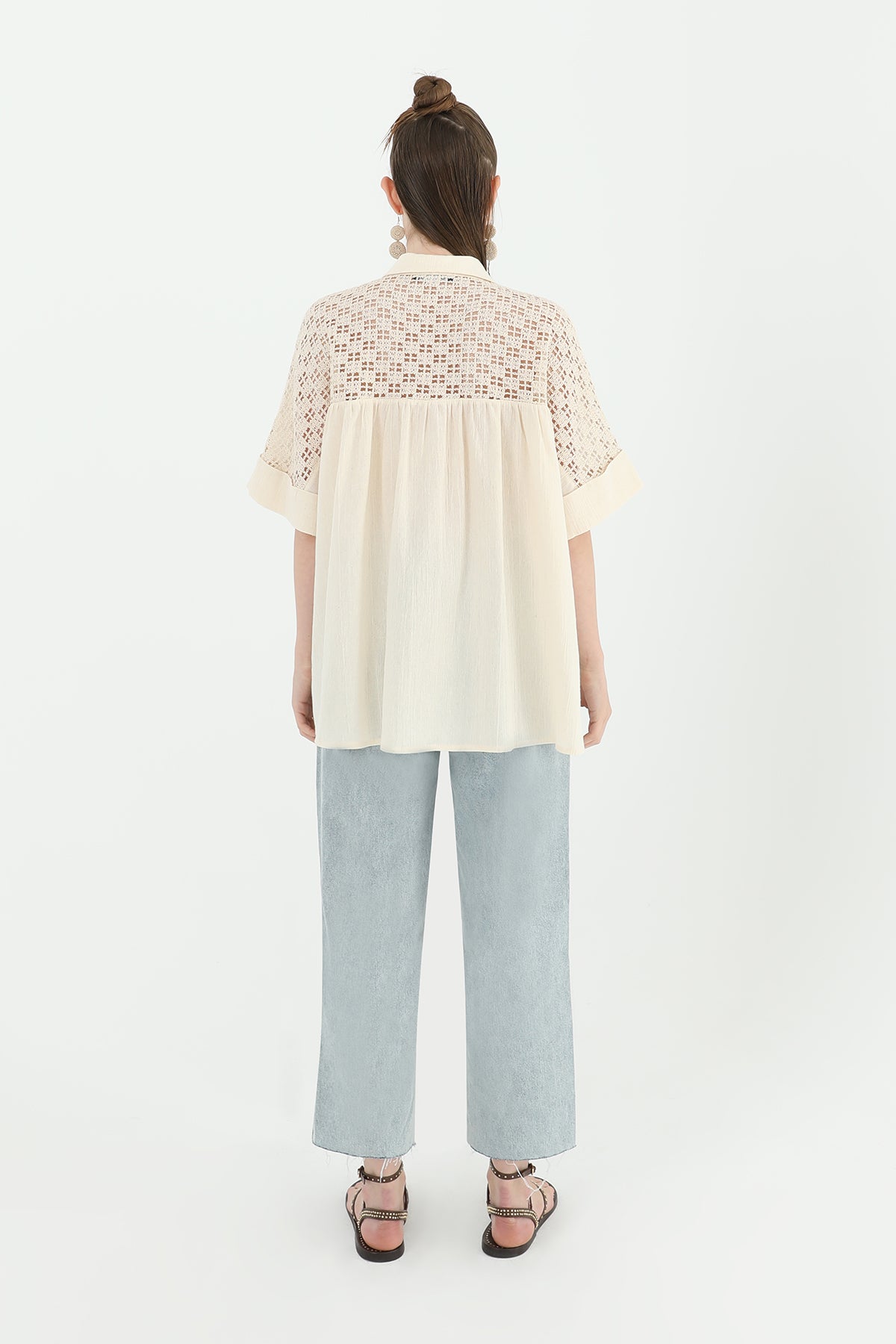 Kadın Arka Roba Dantelli Kısa Kollu Gömlek -24S-31792GML BEIGE