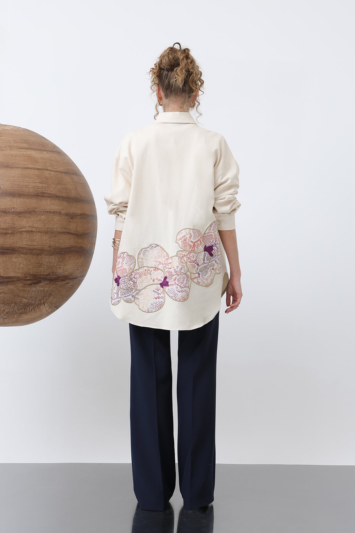 Kadın Önü Garni Cep Detaylı Arkası Nakışlı Tunik - 10642GML BEIGE-ORANGE