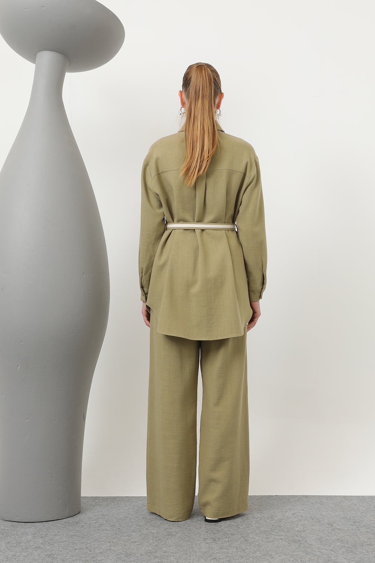 Kadın Beli Büzgülü Ve Cep Detaylı Gömlek Ve Pantolonlu Takım - 14313TKS LIGHT KHAKI