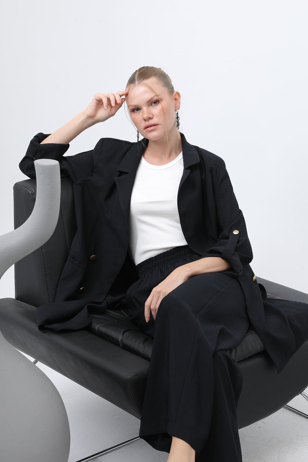 Kadın Düğme Detaylı Pantolonlu Blazer Ceket Takım - 14321TKM BLACK