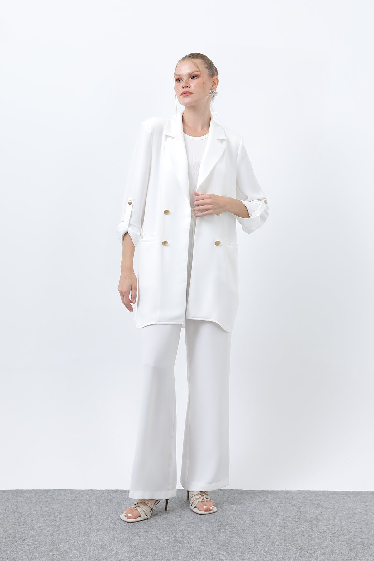 Kadın Düğme Detaylı Pantolonlu Blazer Ceket Takım - 14321TKM ECRU