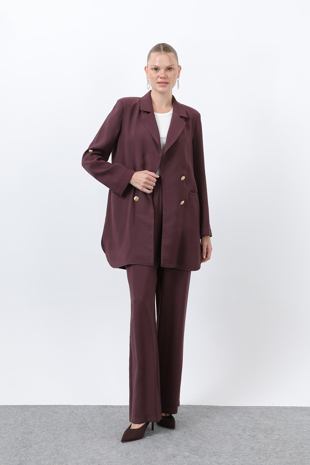 Kadın Düğme Detaylı Pantolonlu Blazer Ceket Takım - 14321TKM BURGUNDY