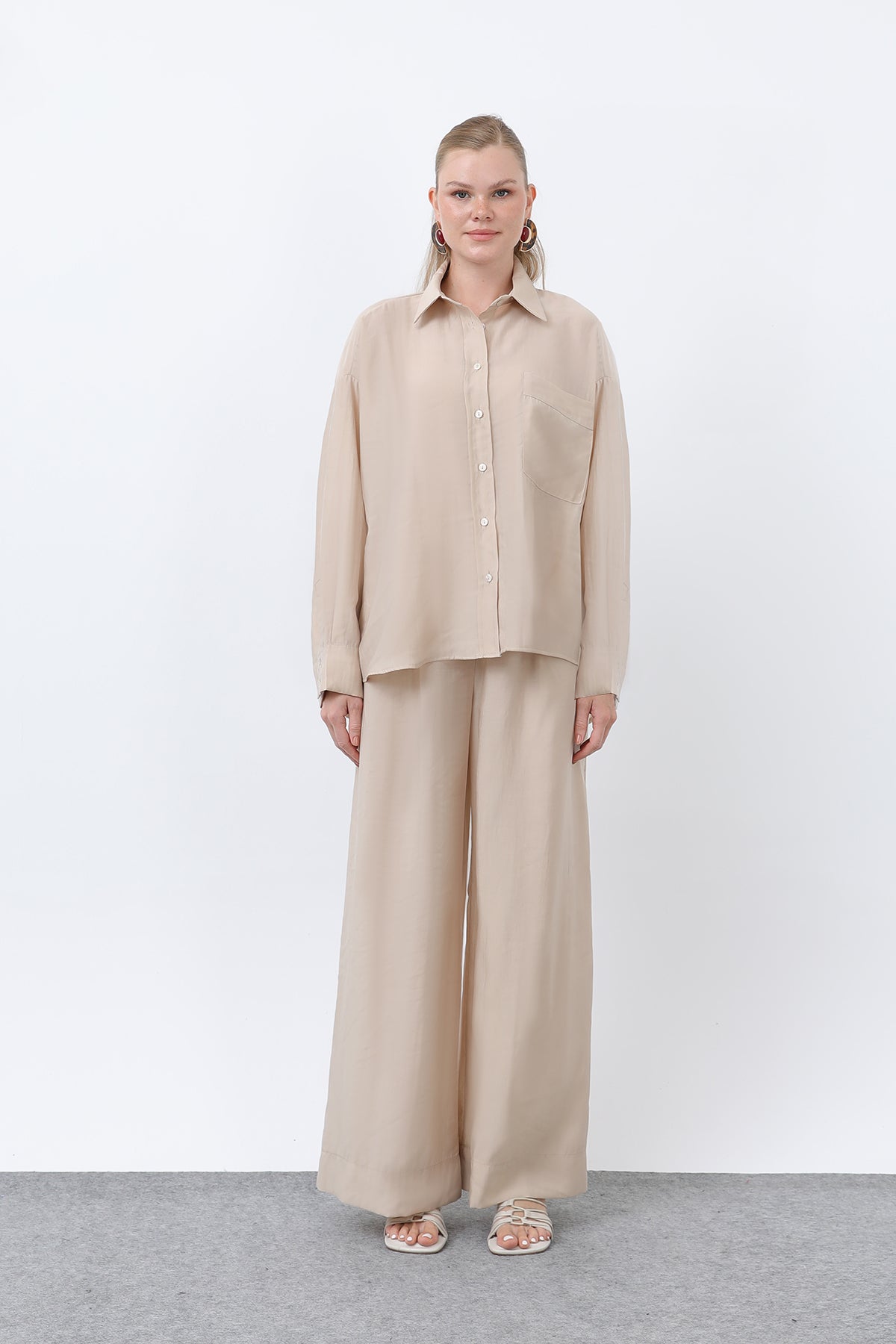 Kadın Arkası Biye Detaylı Pantolonlu Takım - 14335TKS BEIGE