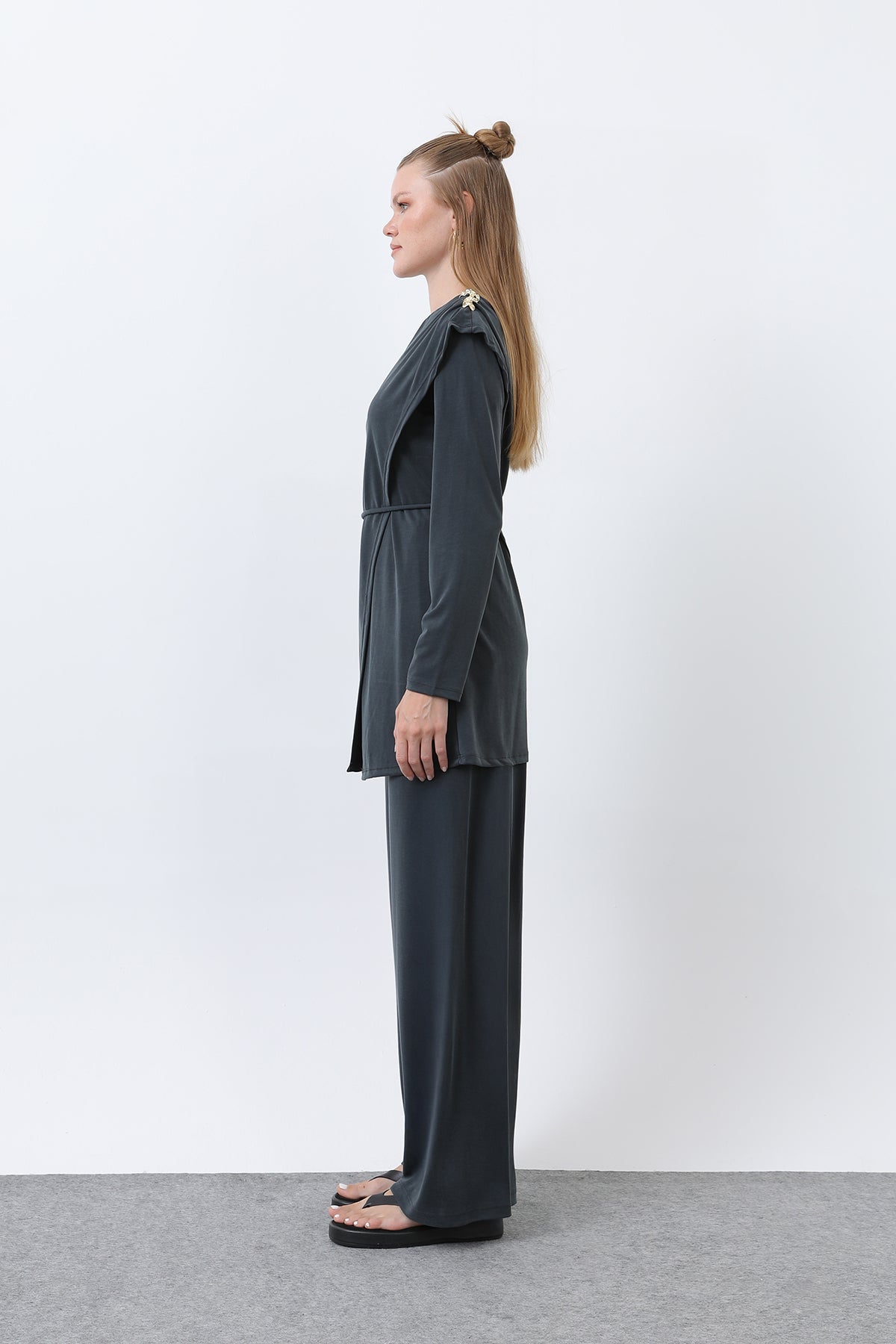 Kadın Omuzu Düğme Detaylı Kruvaze Tunik Pantolon Takım - 14341TKS DARK ANTHRACITE