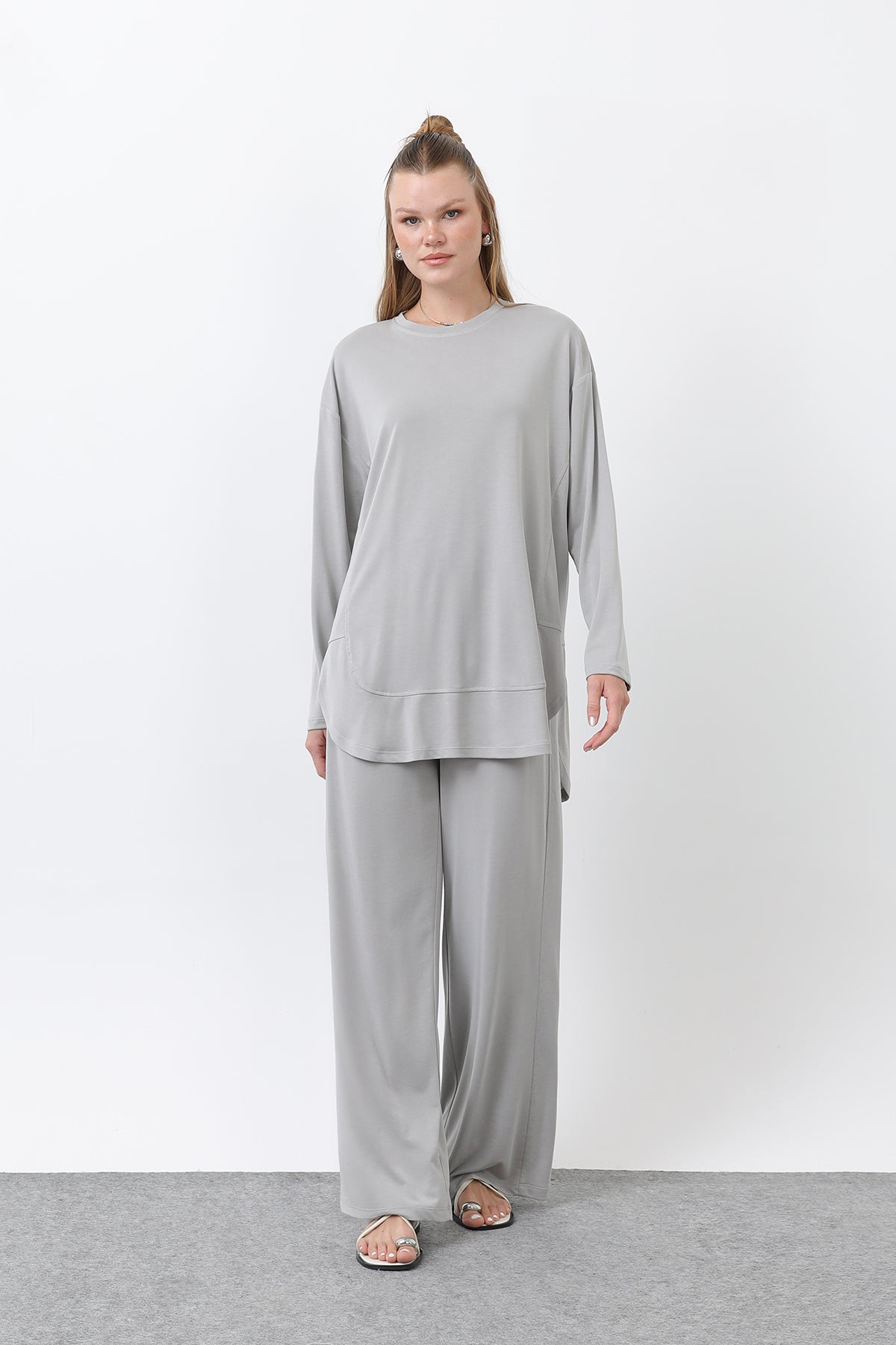 Kadın Önü Dikiş Detaylı Pantolonlu Takım - 14344TKS GREY