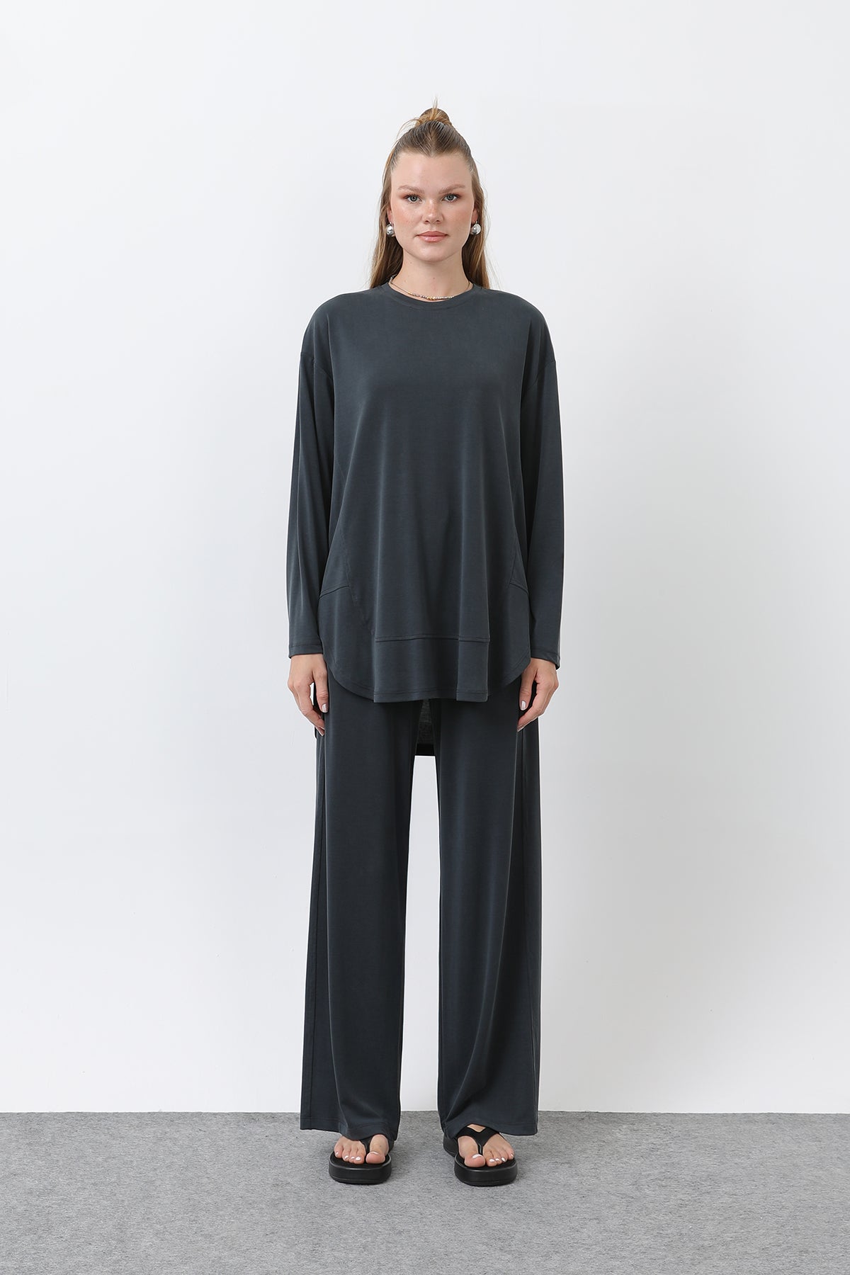 Kadın Önü Dikiş Detaylı Pantolonlu Takım - 14344TKS DARK ANTHRACITE