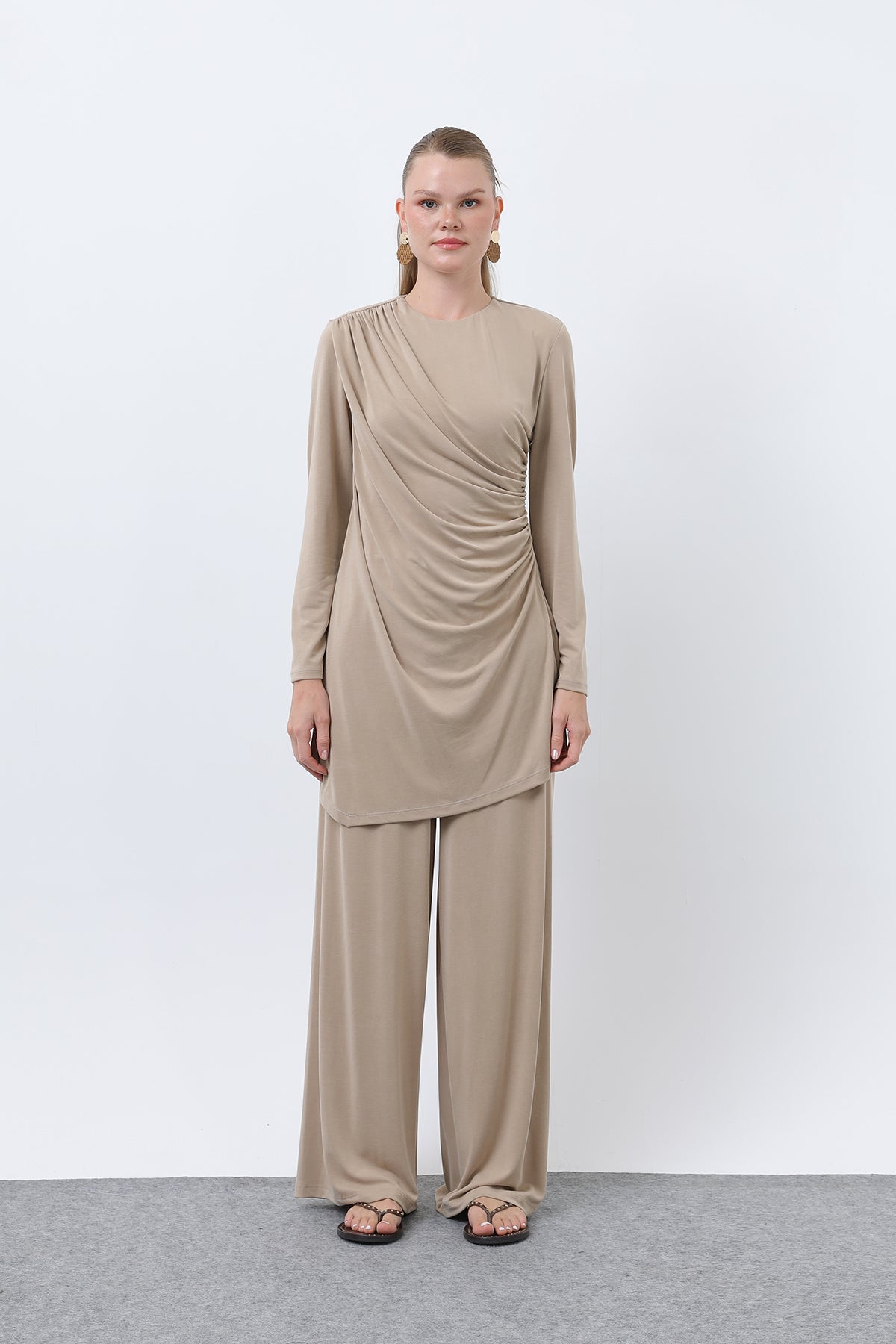 Kadın Drape Detaylı Pantolonlu Takım - 14349TKS BEIGE