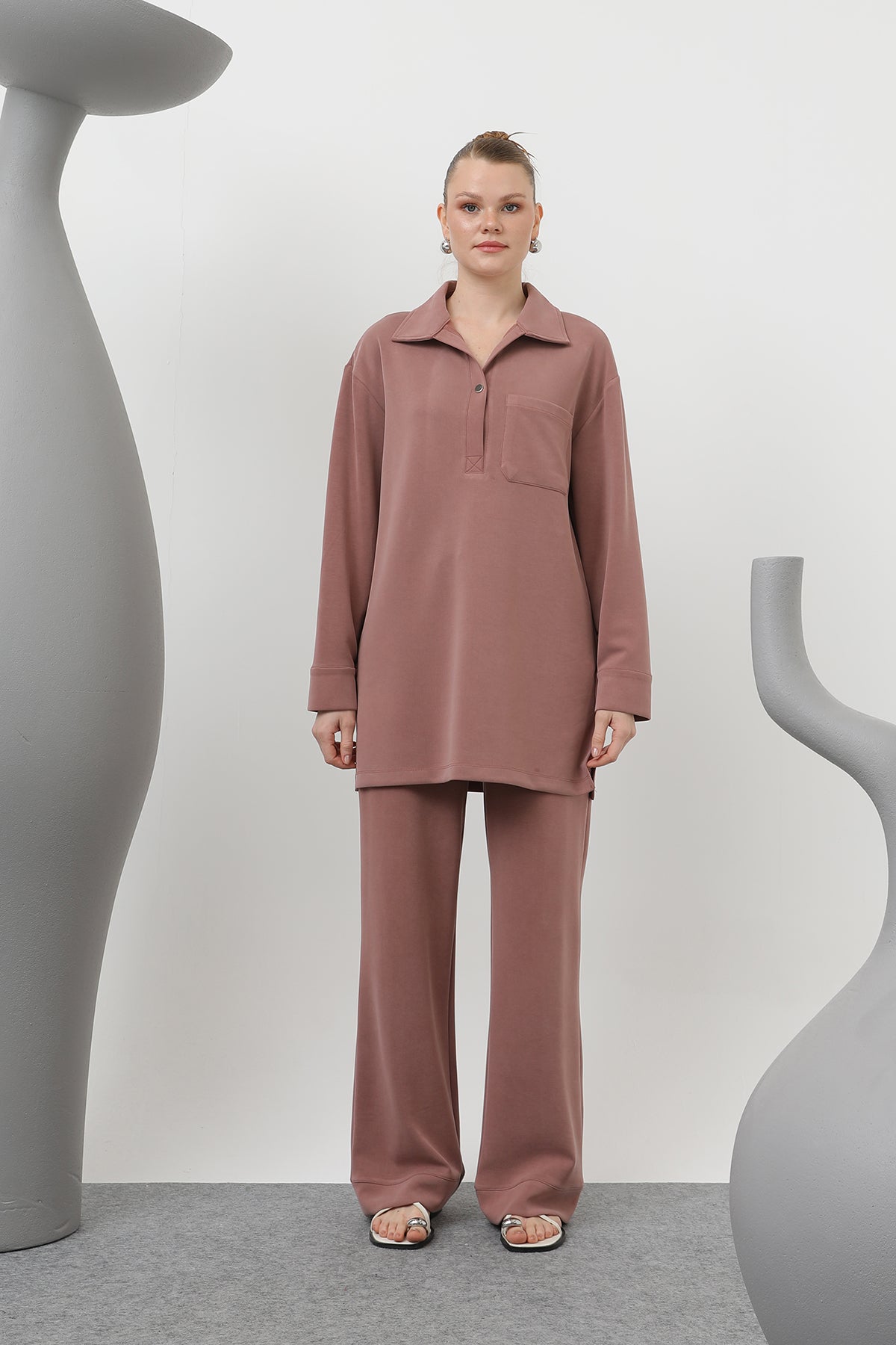 Kadın Yakası Çıtçıtlı Cep Detaylı Pantolonlu Takım - 20605TKS ROSE
