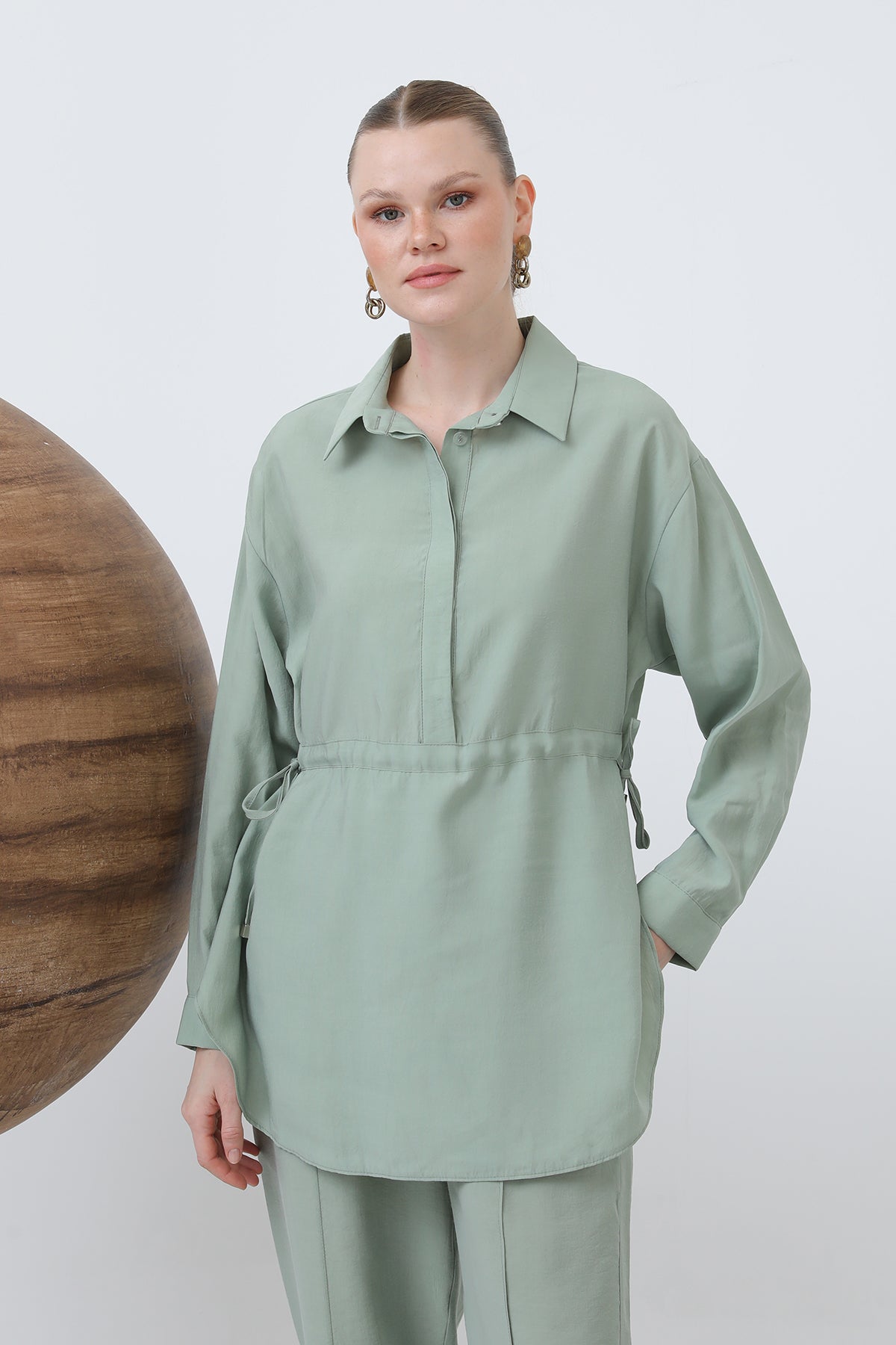 Kadın Beli Büzgülü Gizli Patlı Pantolonlu Takım - 20610TKS ALMOND GREEN