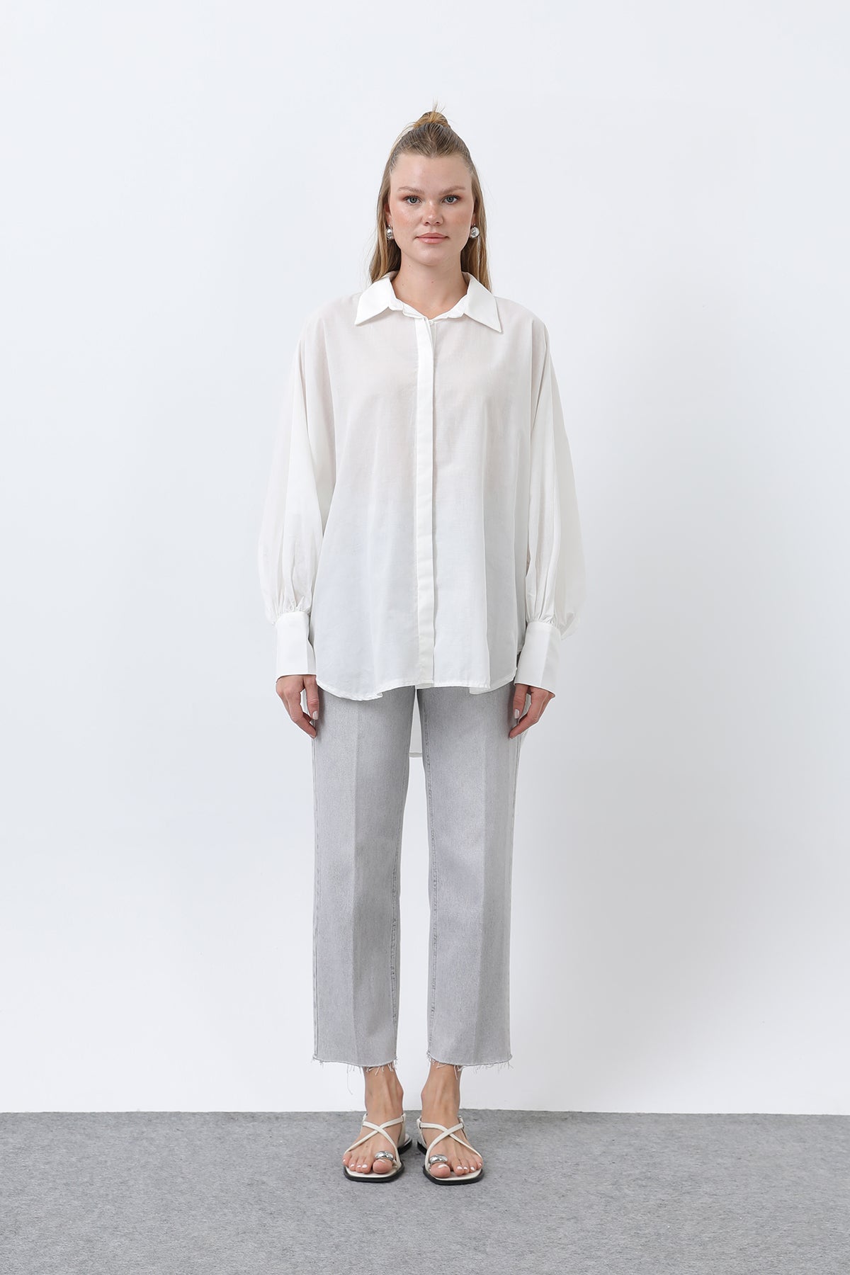 Kadın Volanlı Oversize Pamuk Poplin Gömlek-20665GML ECRU