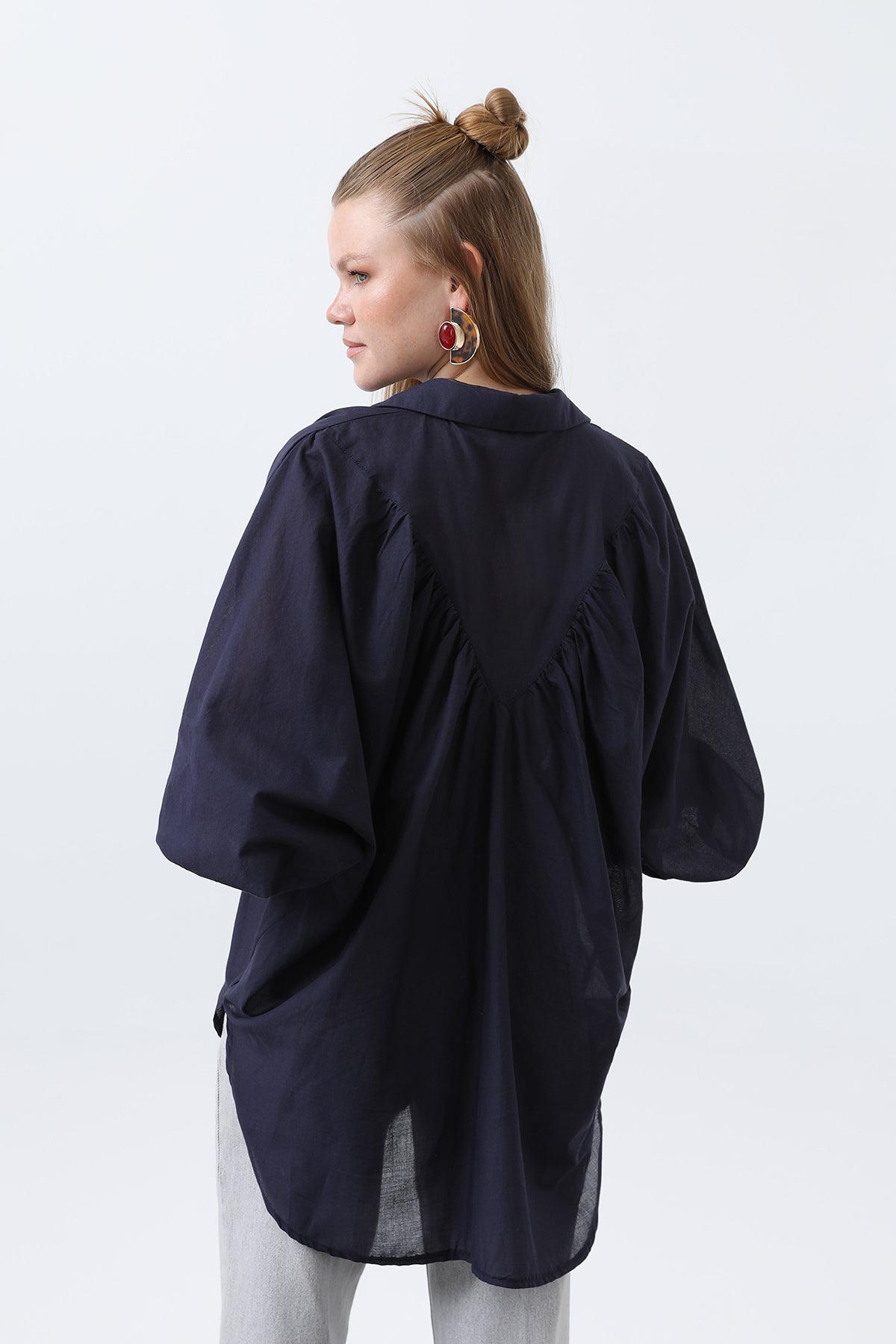 Kadın Volanlı Oversize Pamuk Poplin Gömlek-20665GML NAVY