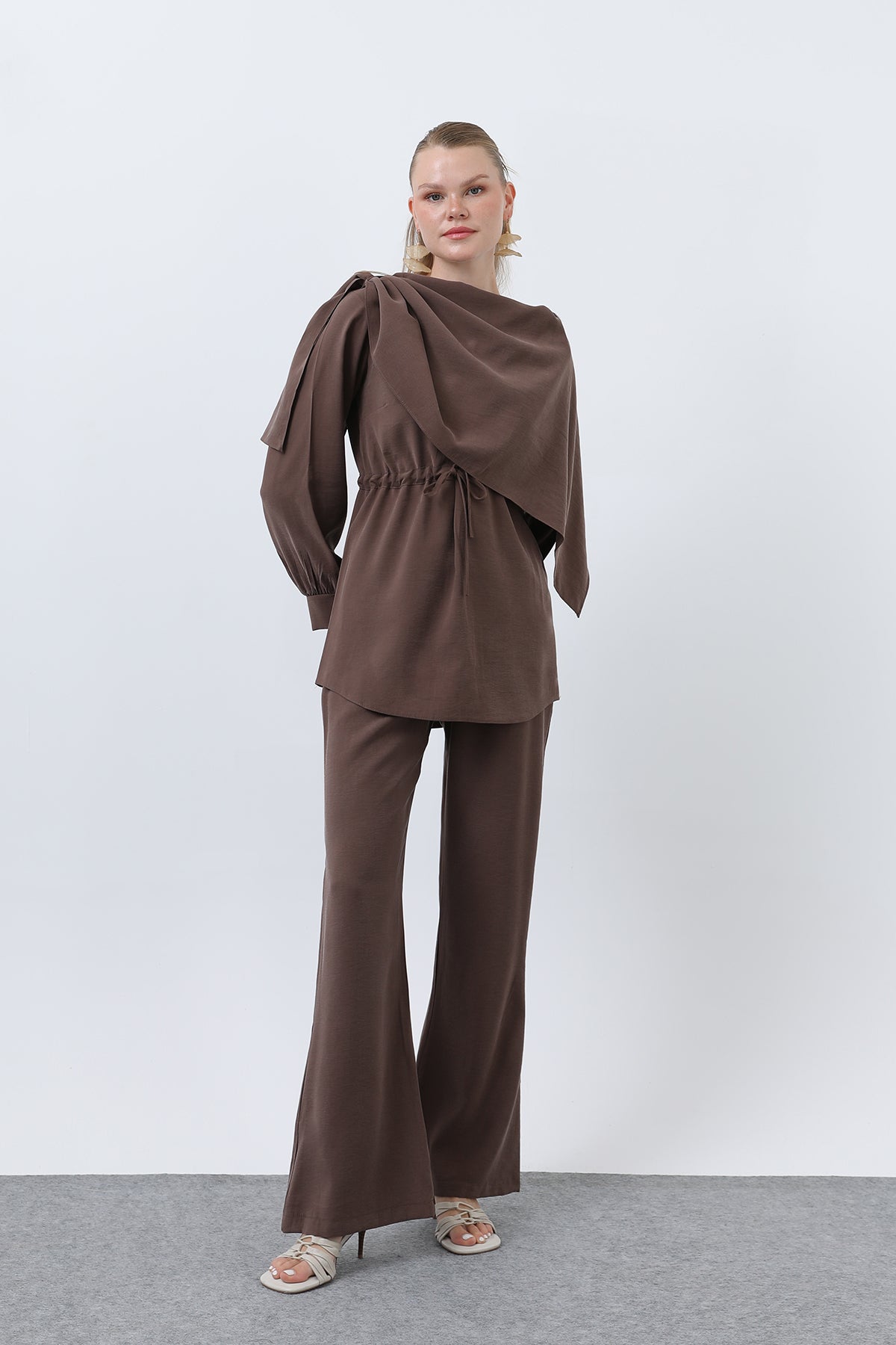 Kadın Şal yaka Gömlek Pantolon Takım -20676TKS BEIGE