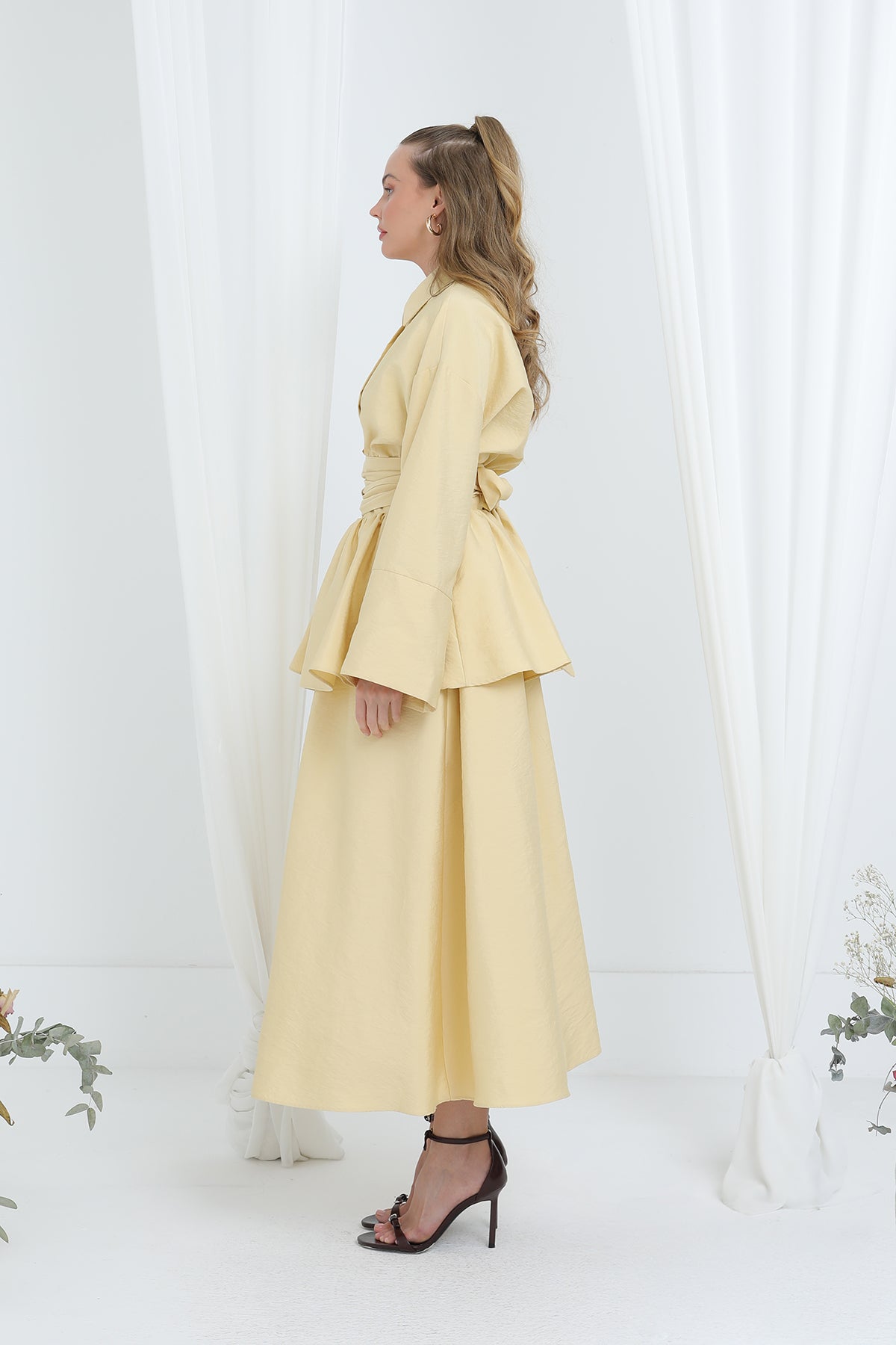 Kadın Luna Kuşaklı Minimal Etekli Takım -20682TKS YELLOW