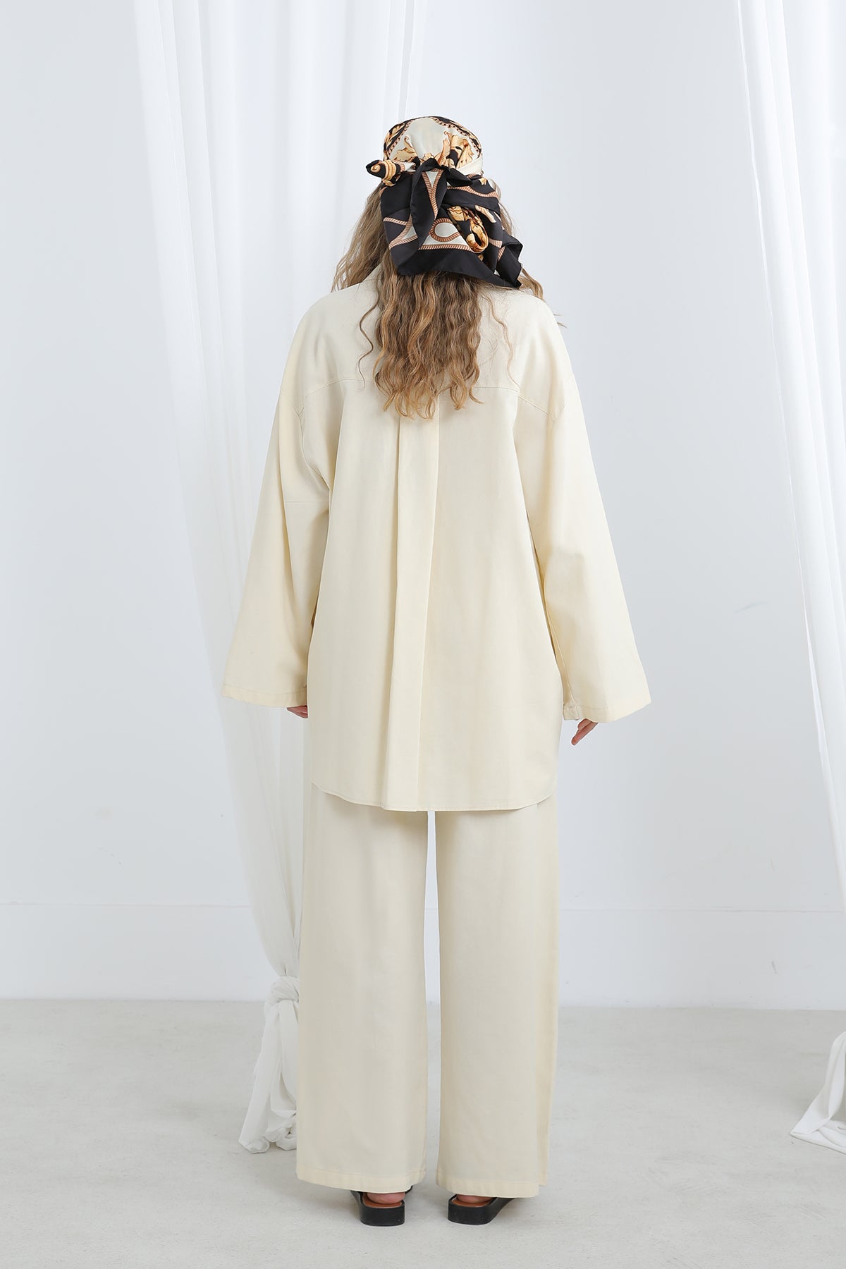 Kadın Düğme Detaylı Oversize Gömlekli Takım-20694TKS BEIGE