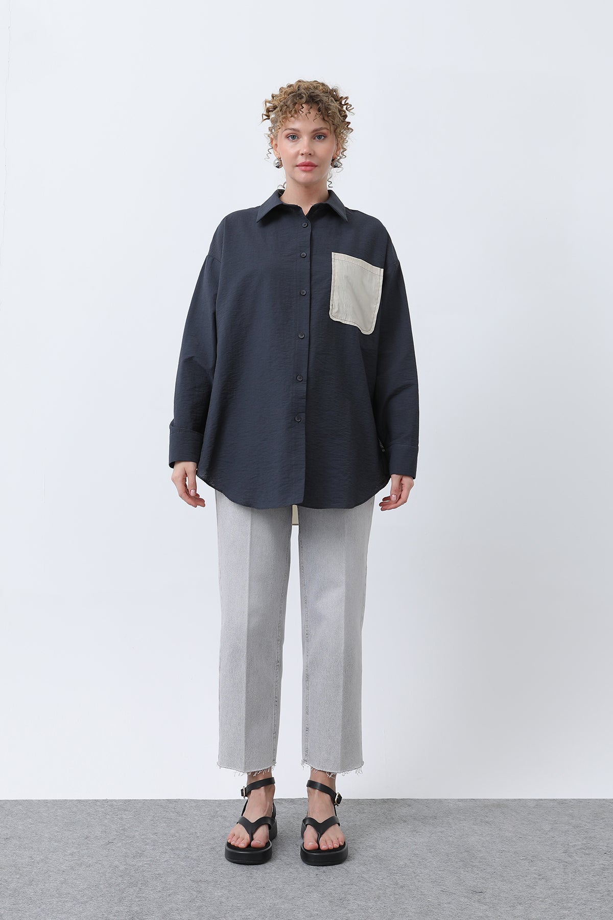 Kadın Arkası Nakışlı Gömlek -32232GML NAVY-BEIGE