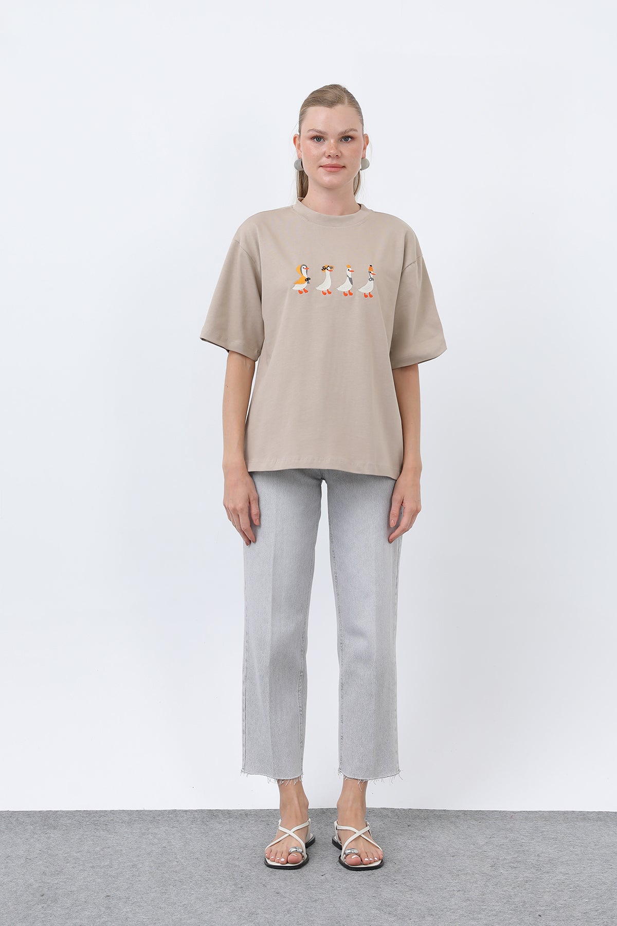 Kadın Ördek Desenli Tişört BEIGE