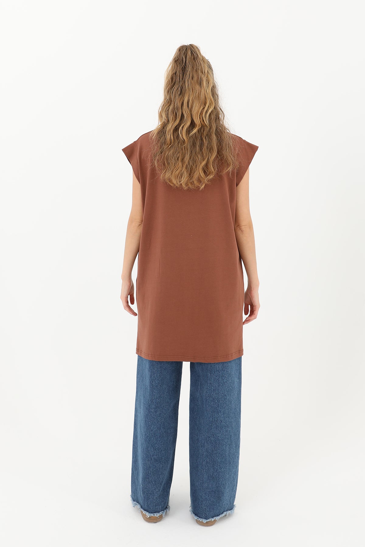 Kadın Basic Kolsuz T-shirt - 30725TUN BROWN