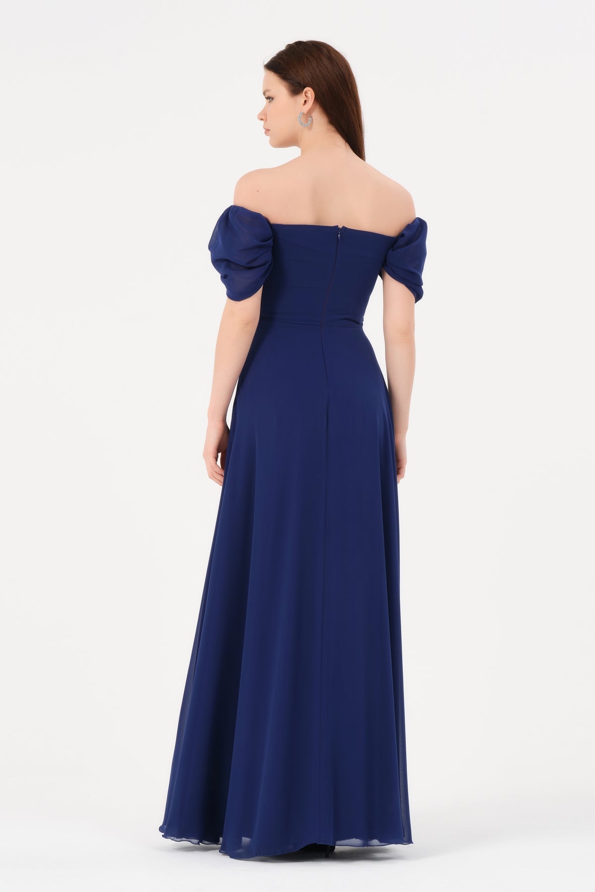 1591 Saks