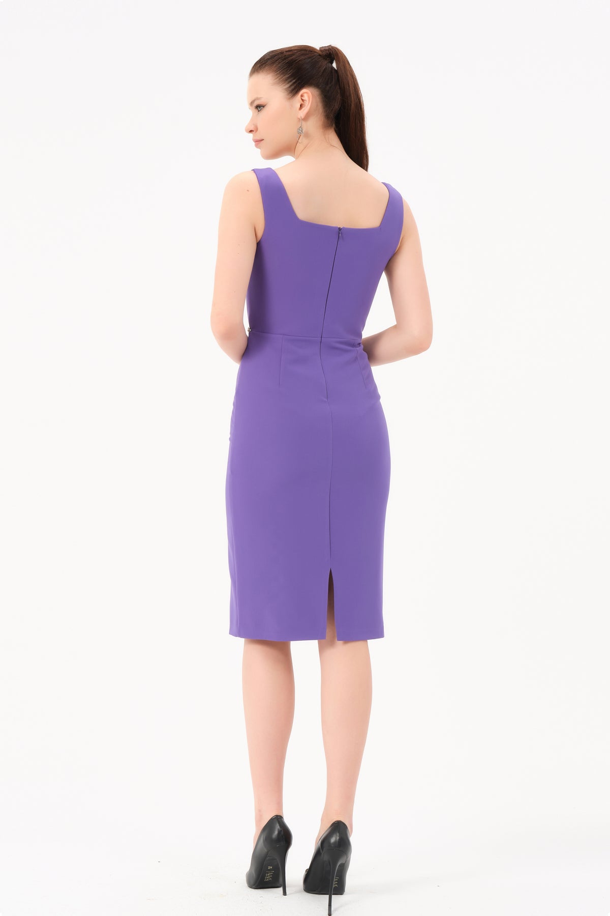 DANS 1607 Lila