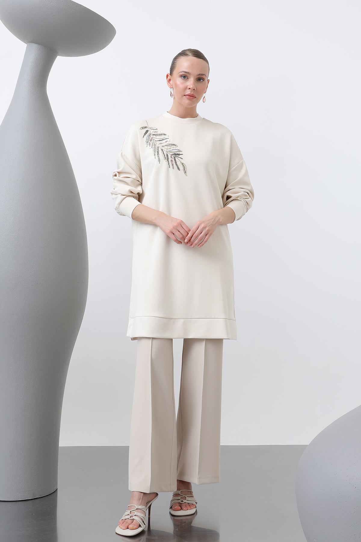 Kadın Omuzu Nakış işlemeli Tunik - 10629TNK SAND BEIGE