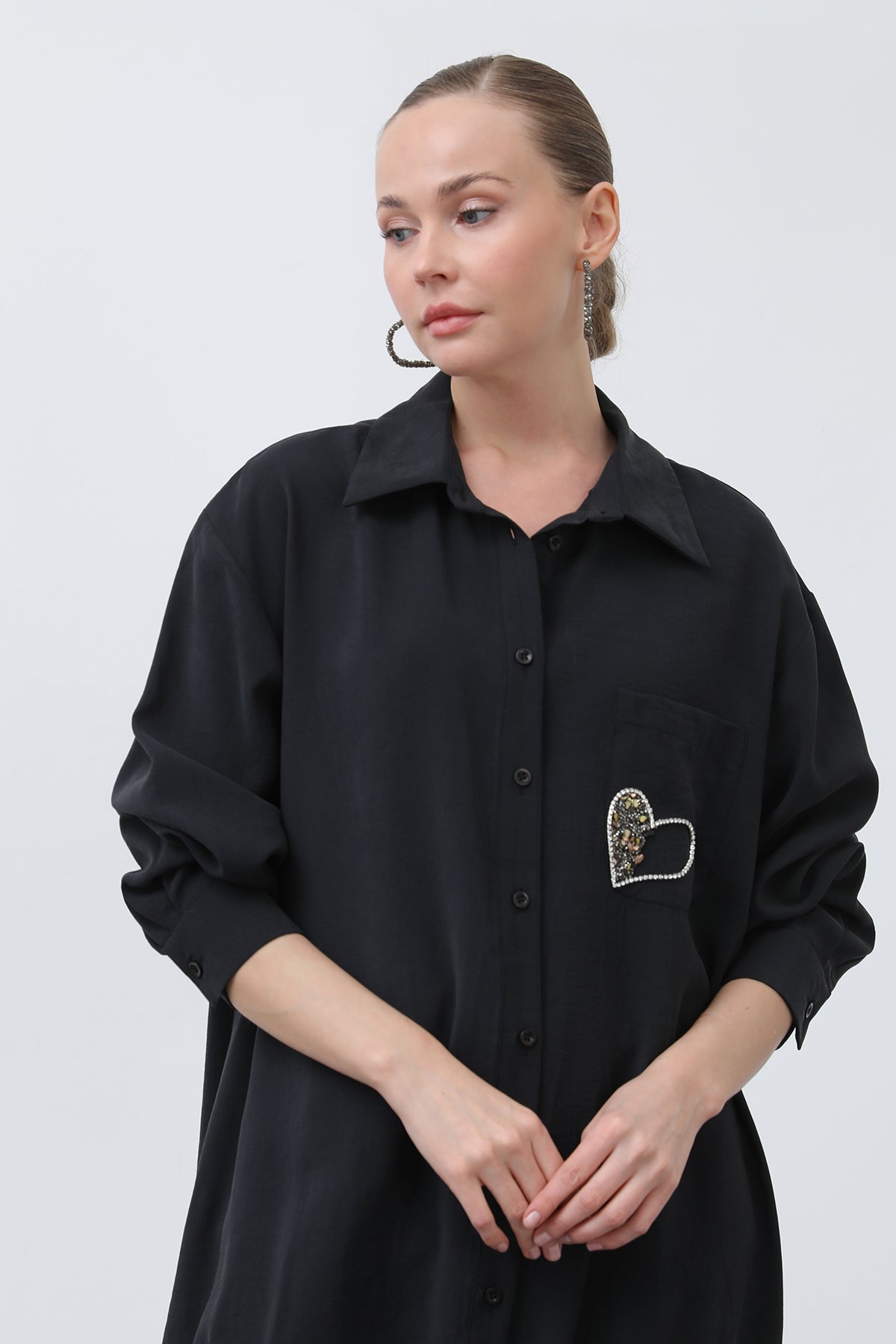 Kadın Cep kısmı Kalpli Nakış Detaylı Tunik - 10633TUN BLACK