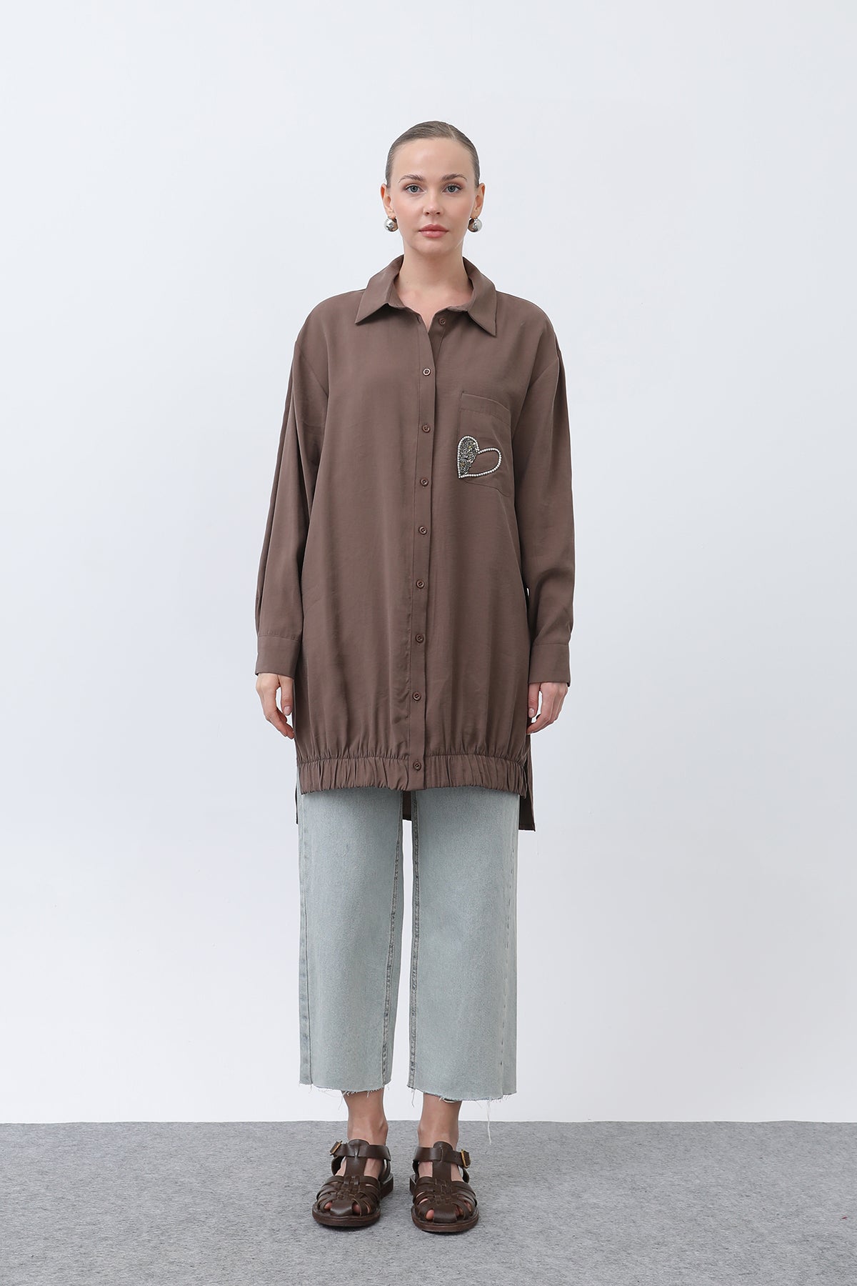 Kadın Cep kısmı Kalpli Nakış Detaylı Tunik - 10633TUN BROWN