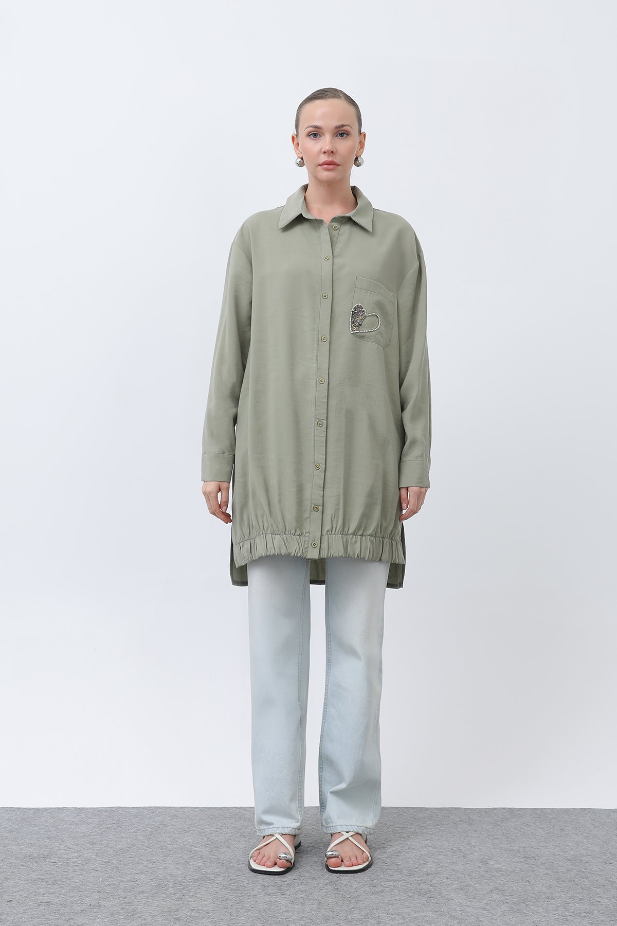 Kadın Cep kısmı Kalpli Nakış Detaylı Tunik - 10633TUN KHAKI