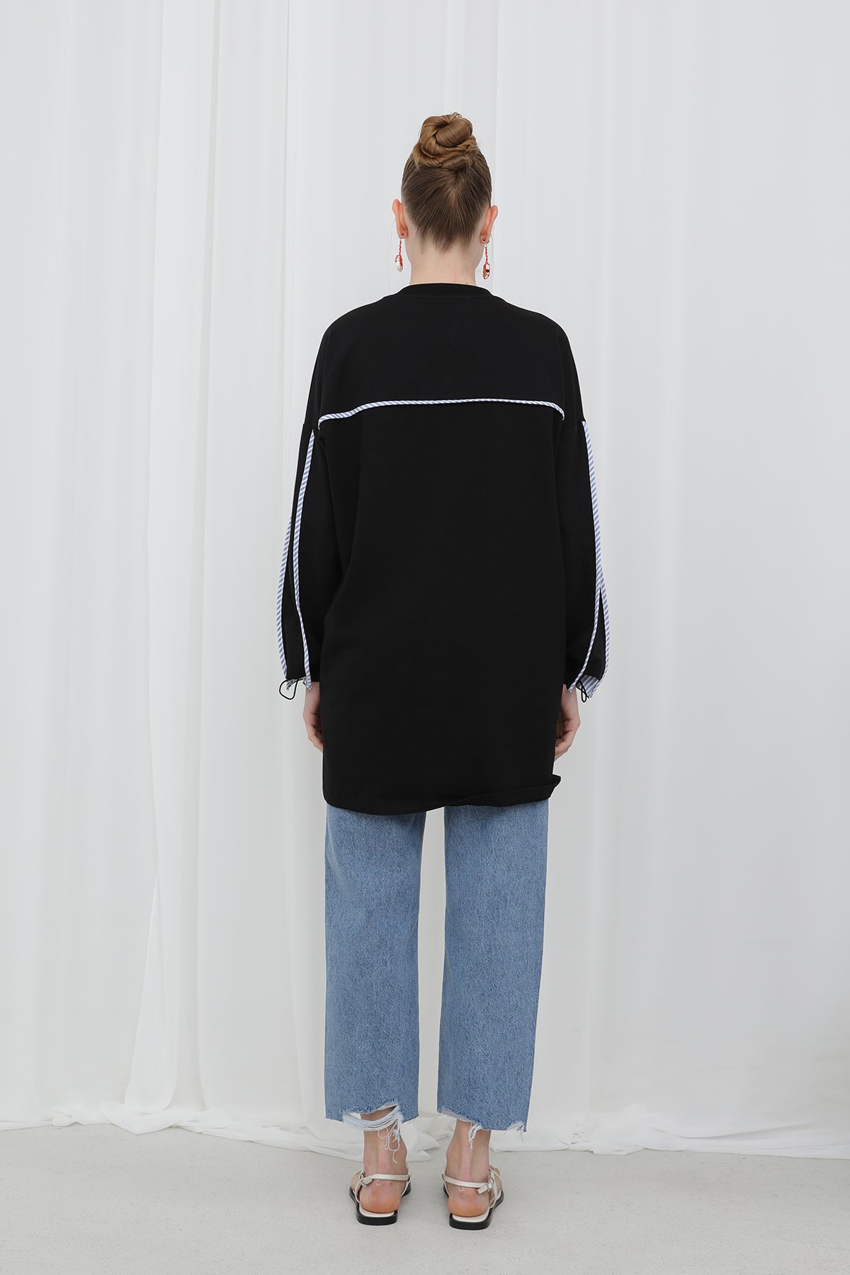 Kadın Önü Balık Nakışlı Şerit Detaylı Tunik - 10640TUN BLACK