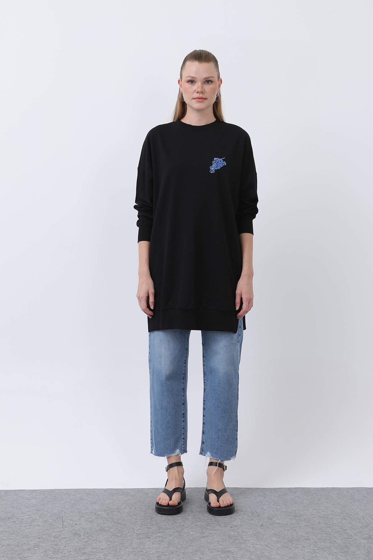 Kadın Önü Üzüm Arkası Meyveli Nakışlı Tunik - 10653TUN BLACK