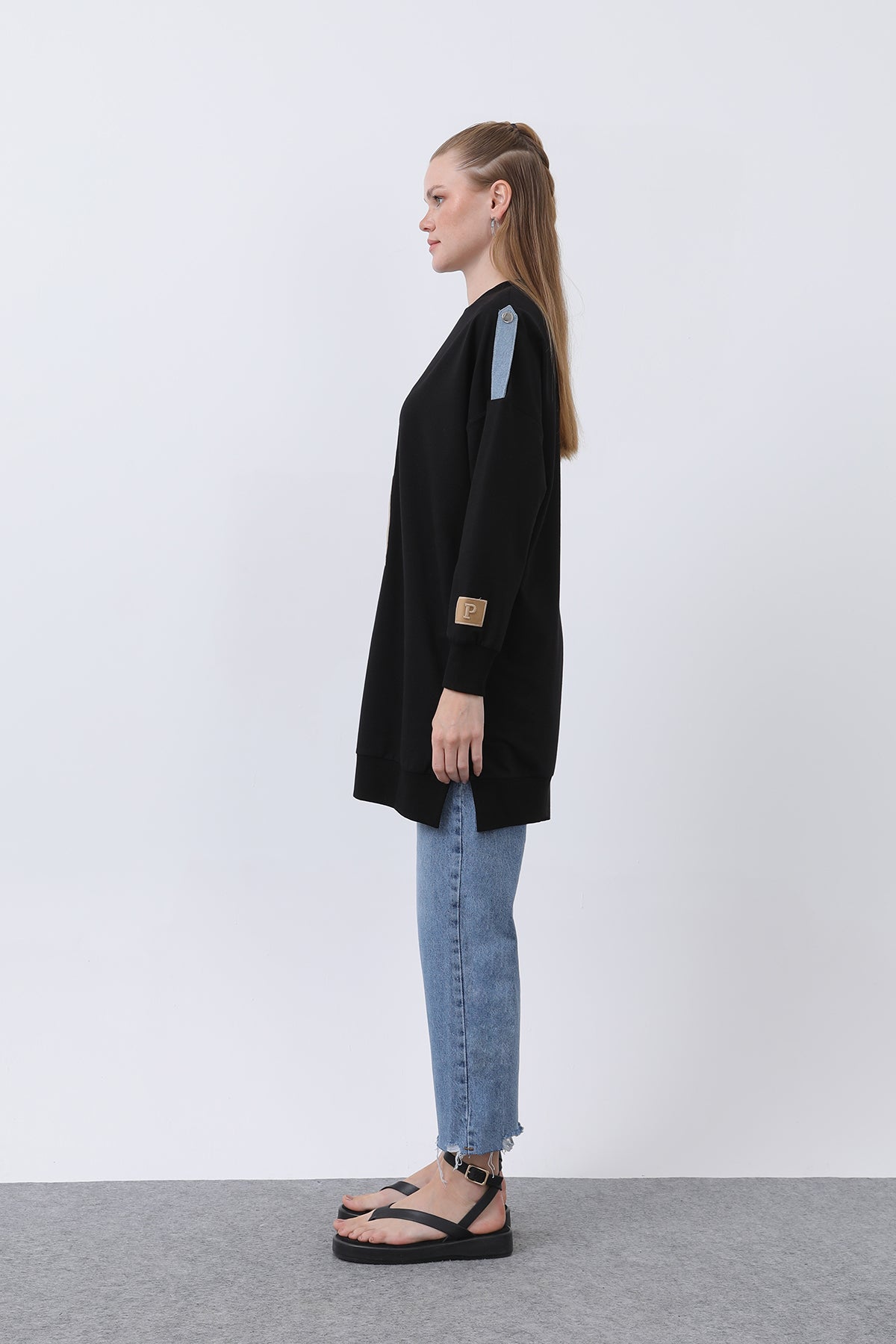 Kadın Önü Nakışlı Ve Baskılı Tunik - 10655TUN BLACK