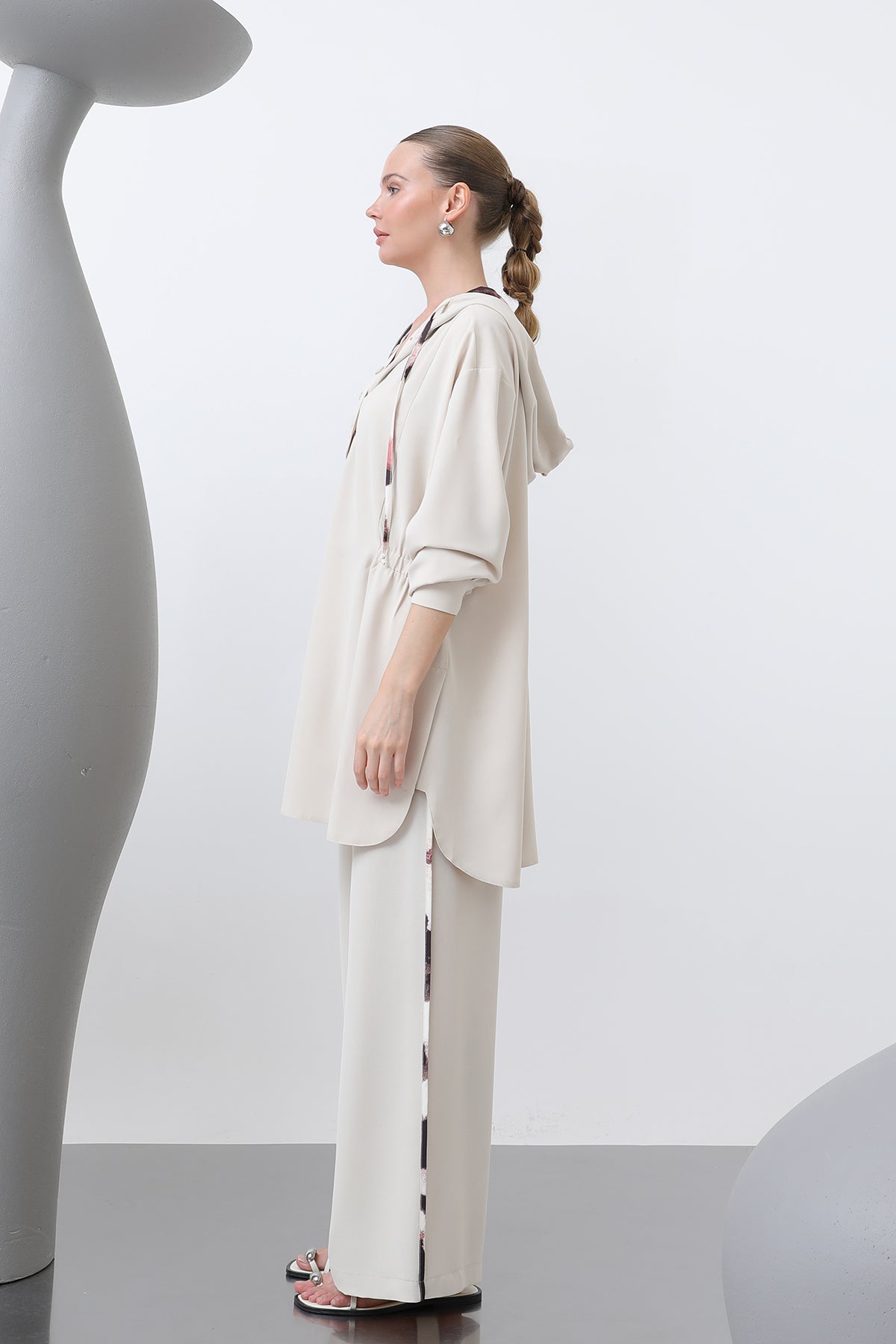 Kadın Beli Büzgü Detaylı Kapüşonlu Tunik - 10666TUN BEIGE