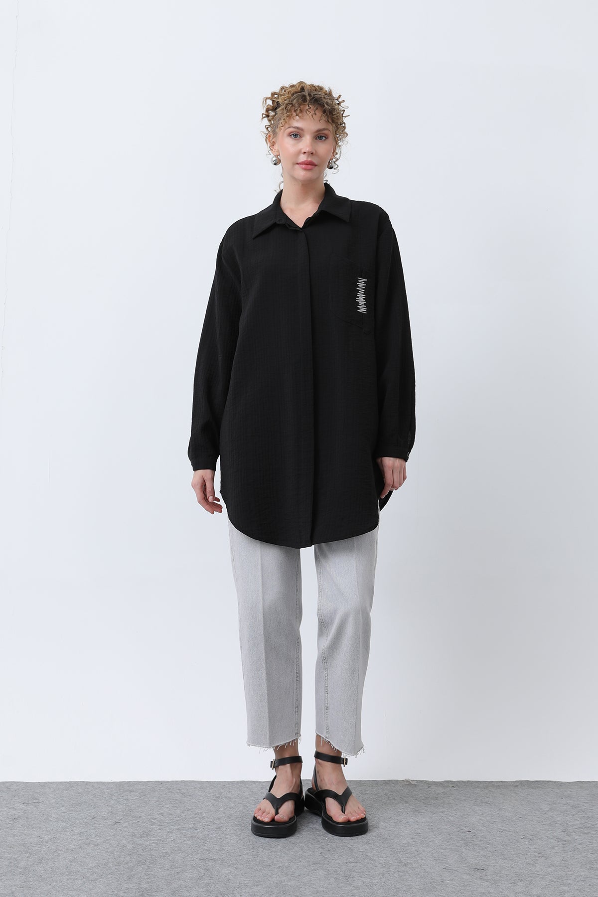 Kadın Cebi Zikzak Nakış Detaylı Gömlek - 10679GML BLACK