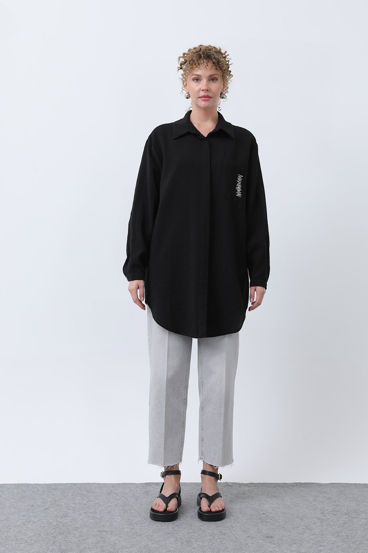 Kadın Cebi Zikzak Nakış Detaylı Gömlek - 10679GML BLACK