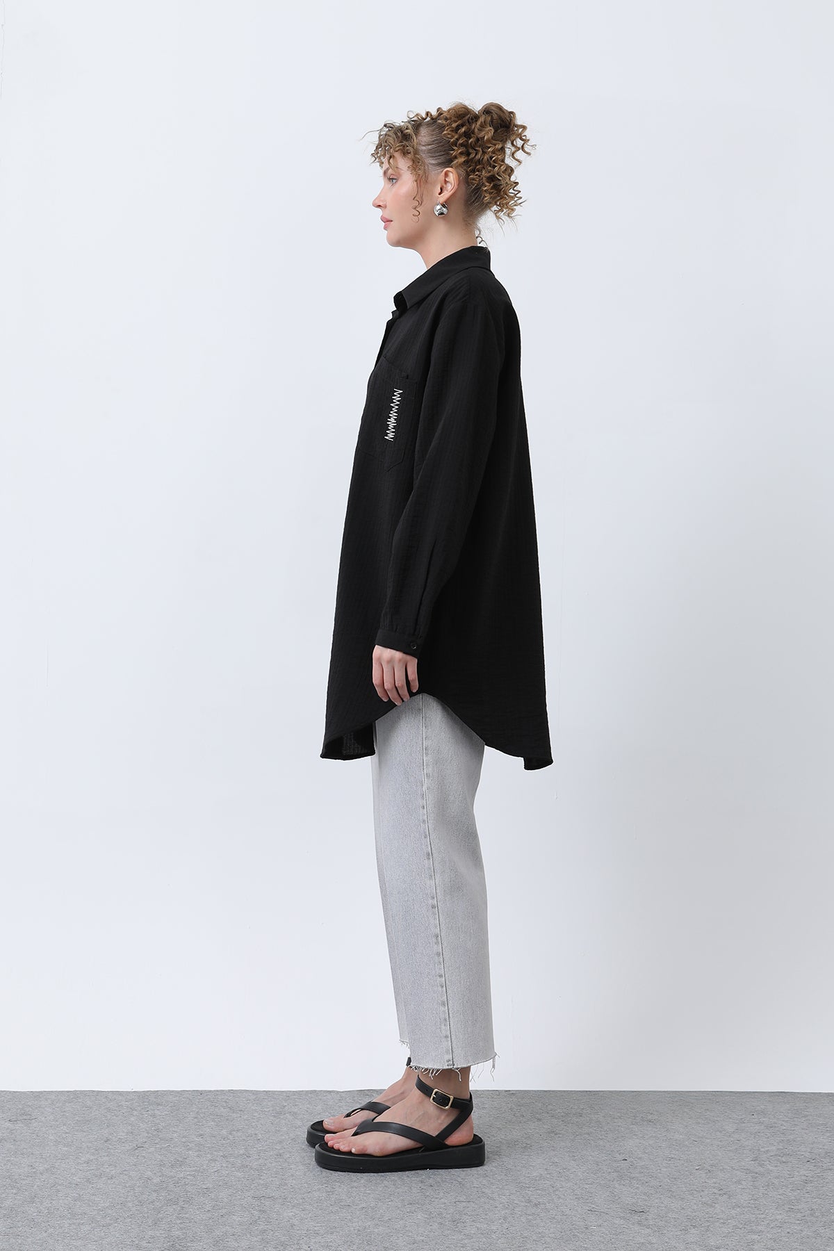 Kadın Cebi Zikzak Nakış Detaylı Gömlek - 10679GML BLACK
