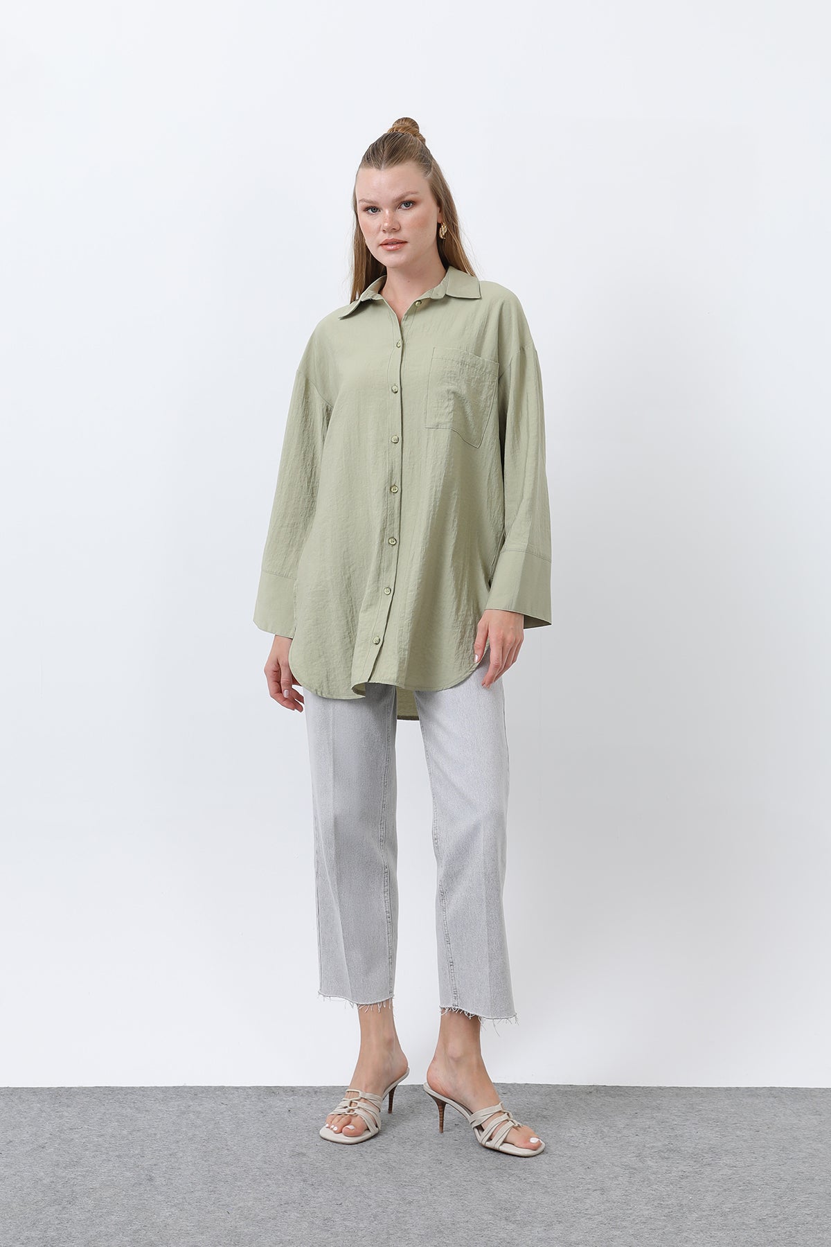 Kadın Arkası Katlı Büzgülü Gömlek - 10688GML OLIVE