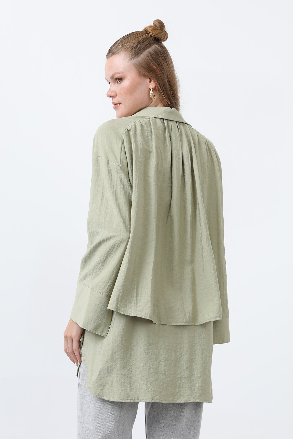 Kadın Arkası Katlı Büzgülü Gömlek - 10688GML OLIVE