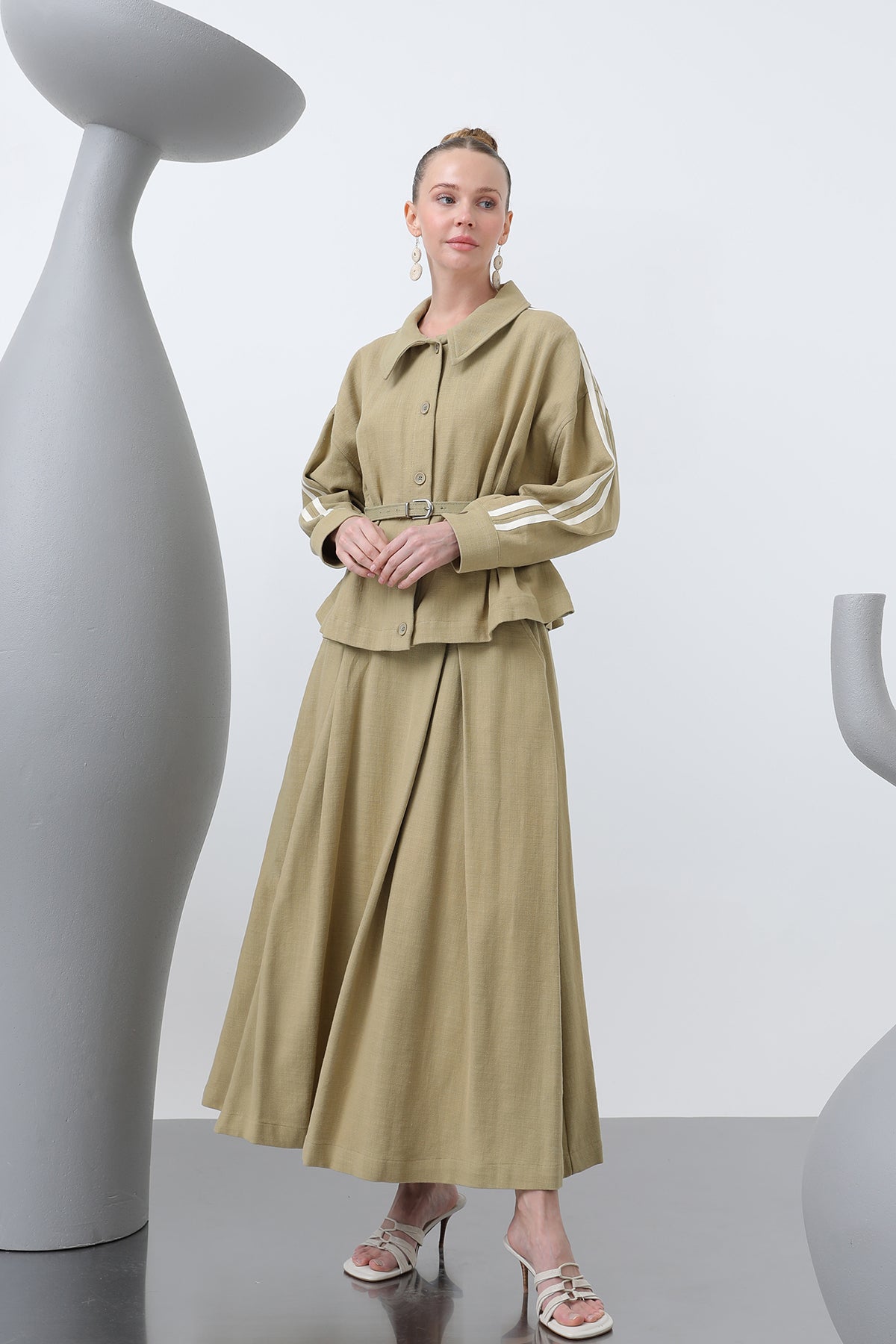 Kadın Beli Kemerli Etekli Takım - 14314TKS LIGHT KHAKI