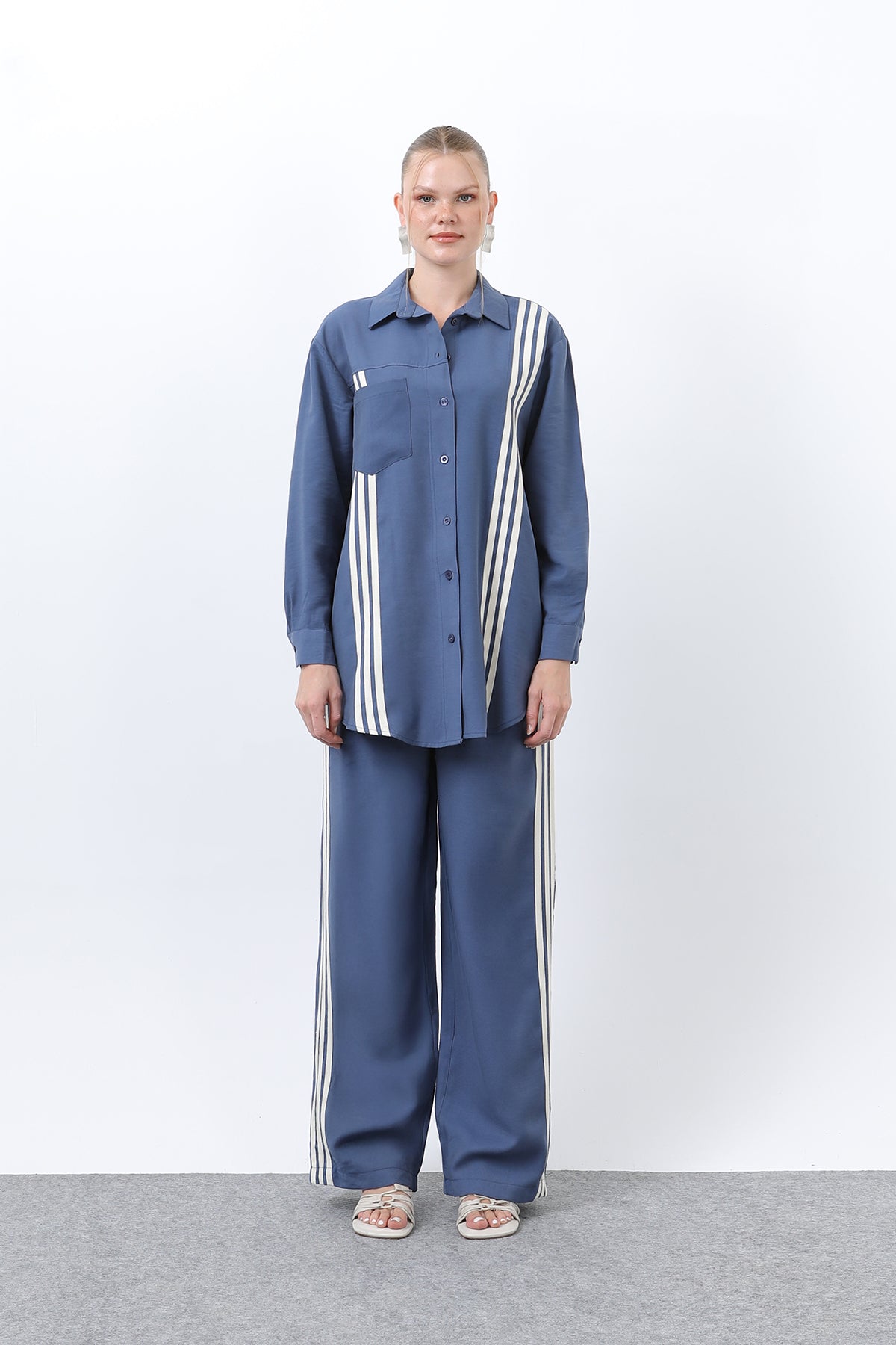 Kadın Önü Şerit Detaylı Pantolonlu Takım - 14317TKS INDIGO
