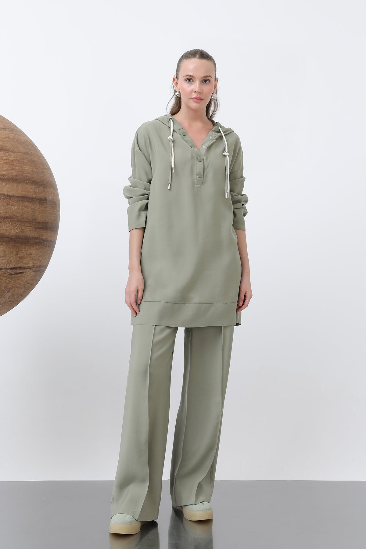 Kadın Önü Çıtçıt Ve Kordon Detaylı Pantolonlu Takım - 14319TKS KHAKI