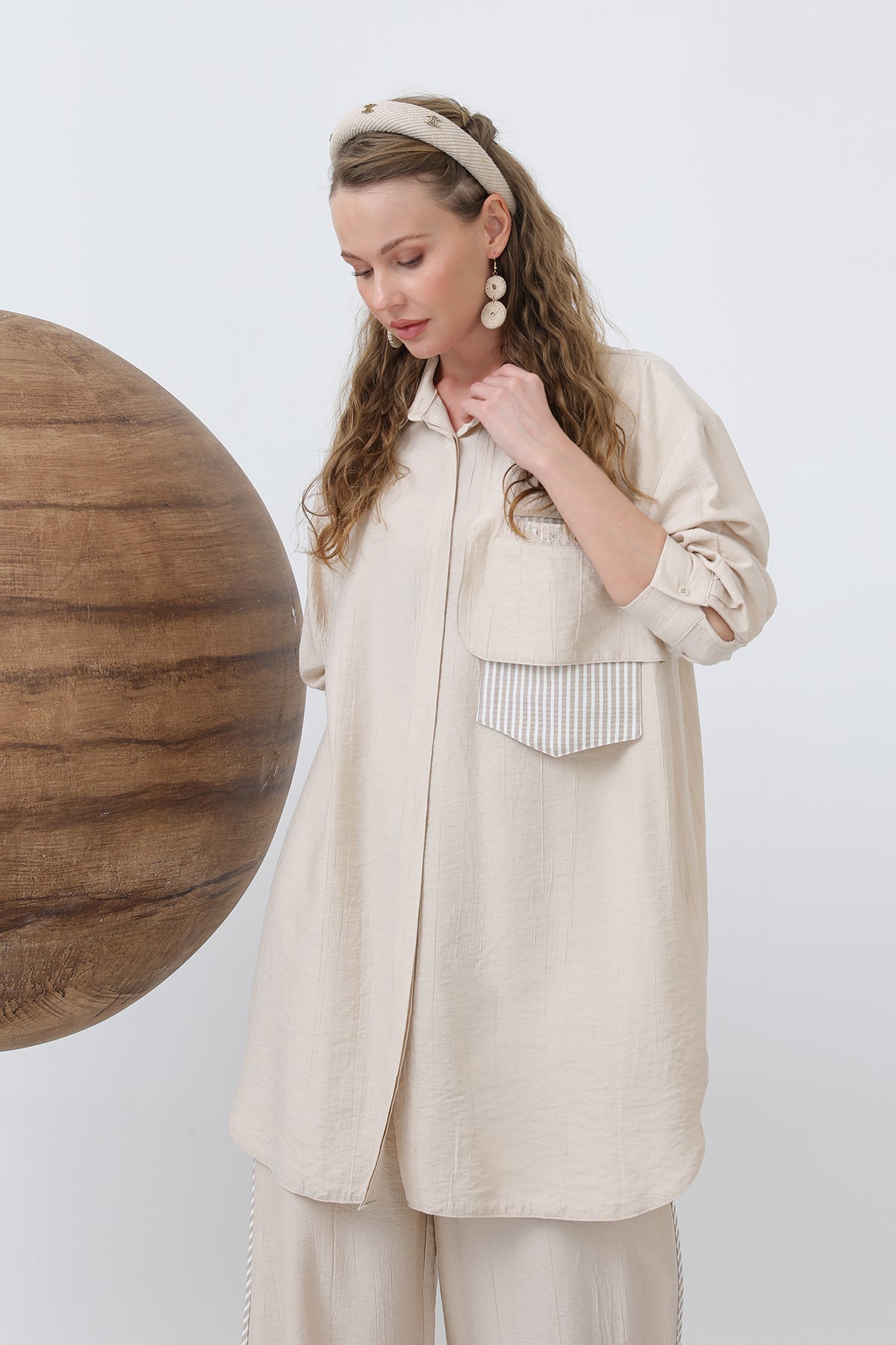 Kadın Omuz Garni Detaylı Pantolonlu Takım - 14322TKM BEIGE