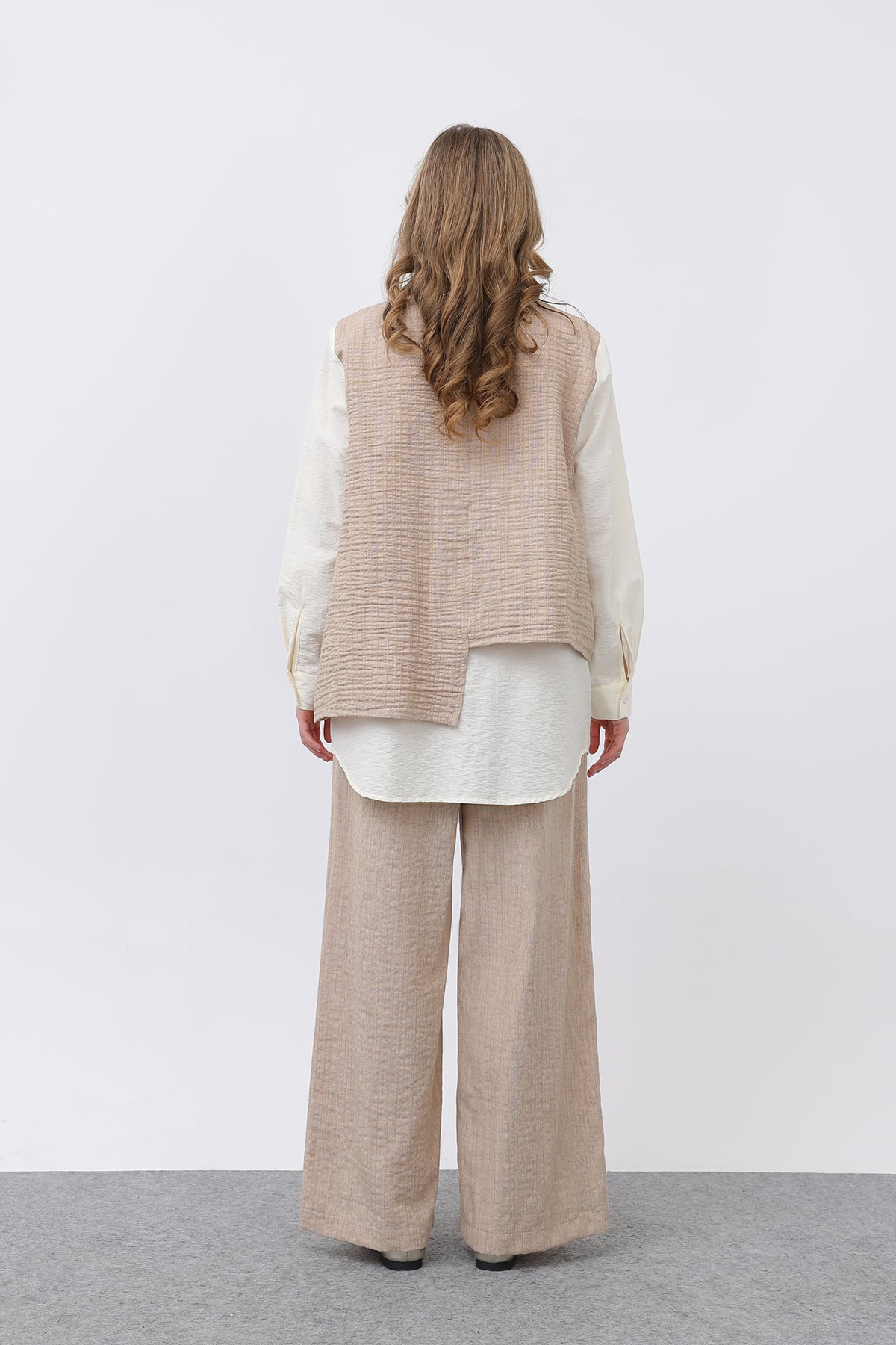 Kadın Önü Yelek Görünümlü Apoletli Pantolon Takım - 14327TKS CAMEL-BEIGE