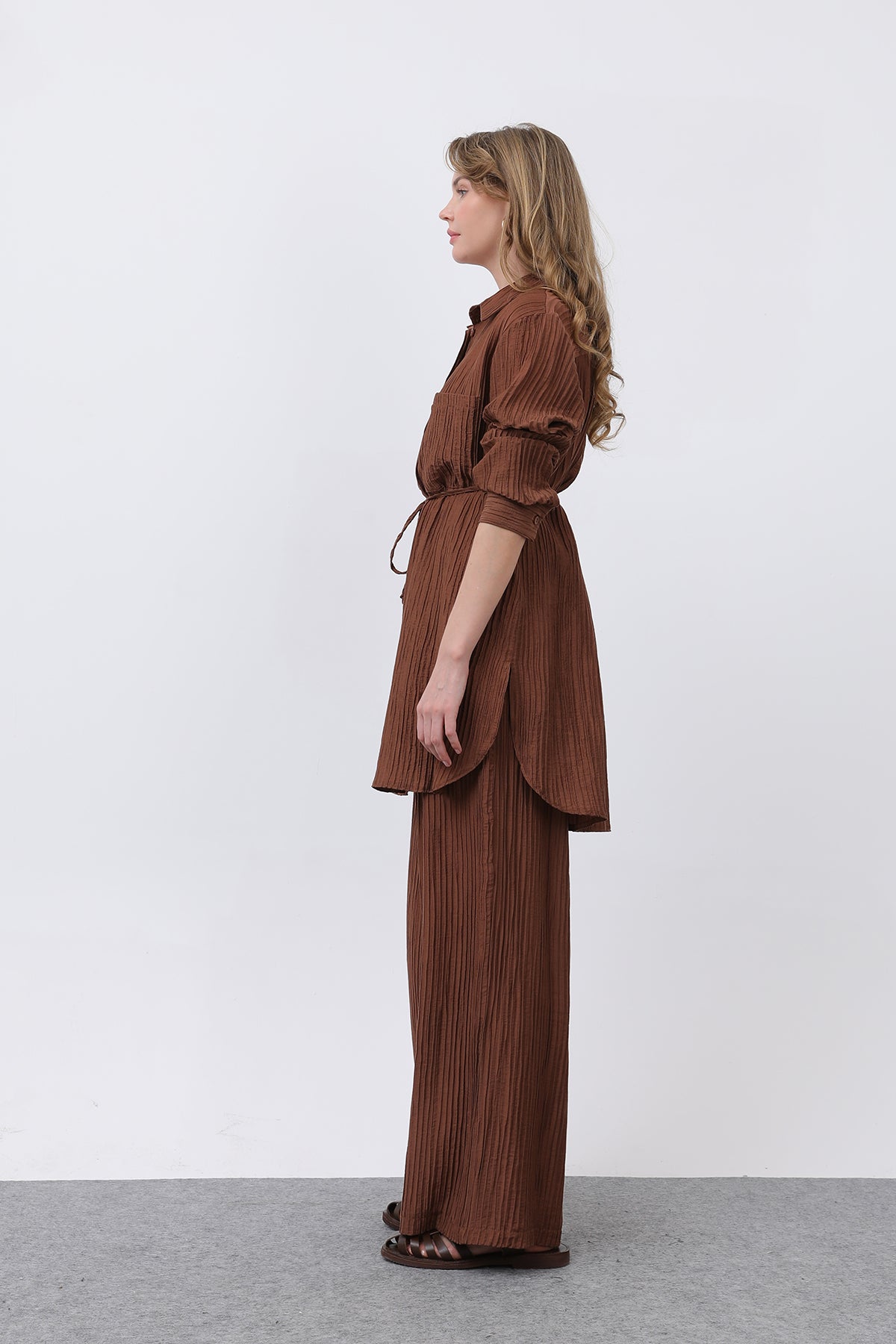 Kadın Beli Kuşaklı Pantolonlu Takım - 14336TKS BROWN