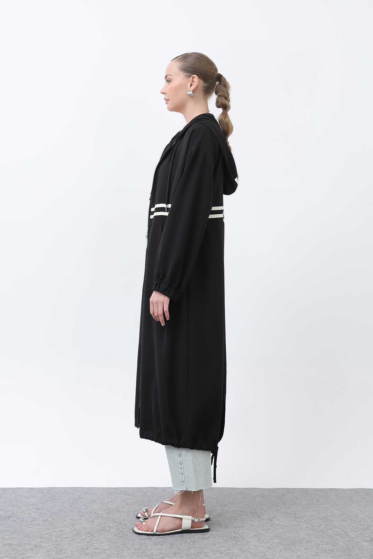 Kadın Önü Şeritli Fermuar Detaylı Kap - 15199HRK BLACK
