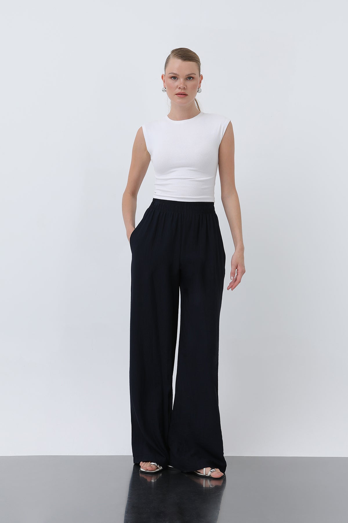 Kadın Beli Lastikli Bol Pantolon - 18239PNT NAVY