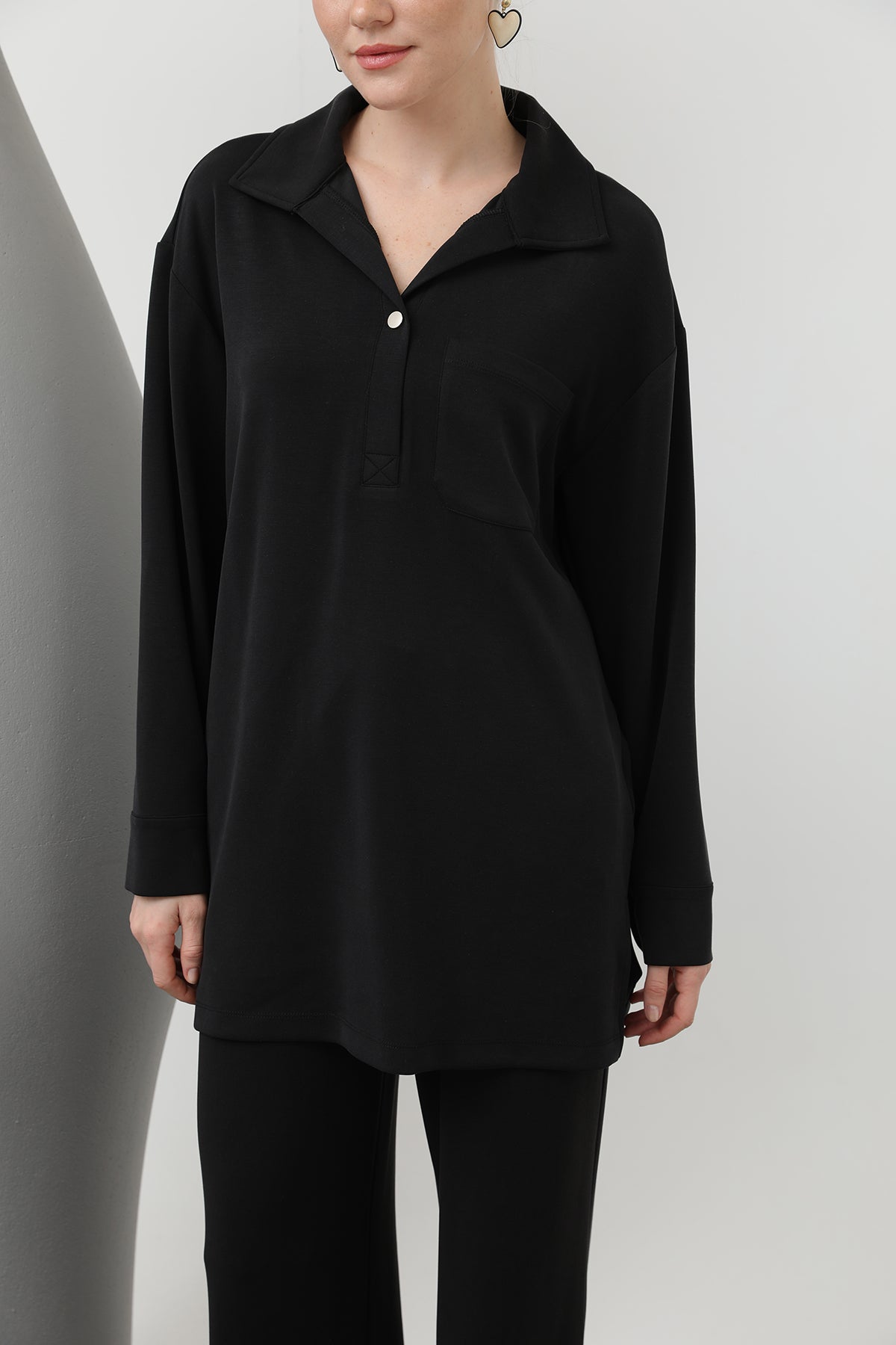 Kadın Yakası Çıtçıtlı Cep Detaylı Pantolonlu Takım - 20605TKS BLACK