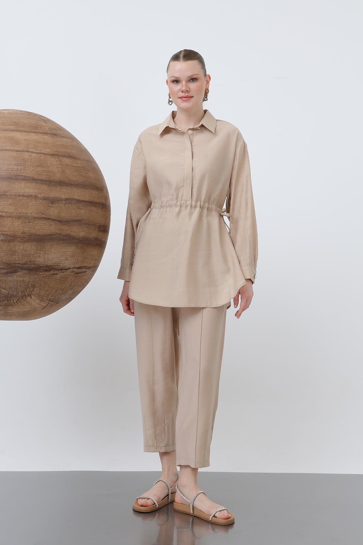 Kadın Beli Büzgülü Gizli Patlı Pantolonlu Takım - 20610TKS BEIGE