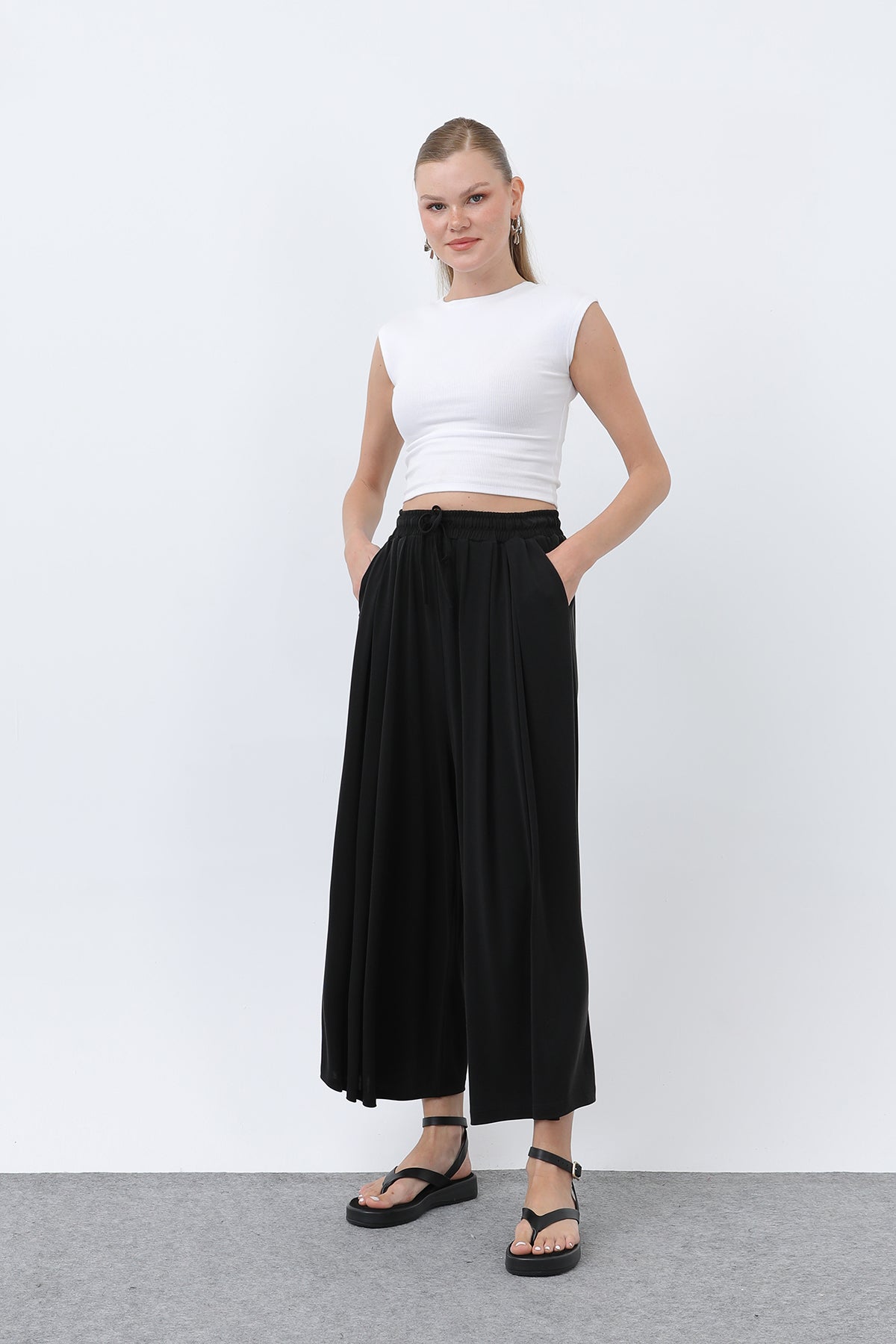 Kadın Beli Kuşaklı Etek Görünümlü Pantolon - 20664PNT BLACK