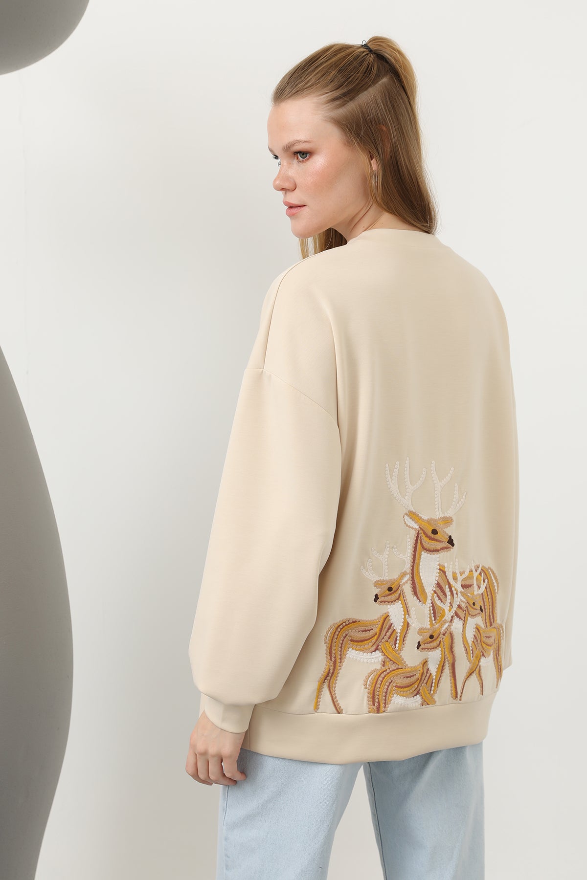 Kadın Arkası Geyikli Sweat - 32118SWT BEIGE