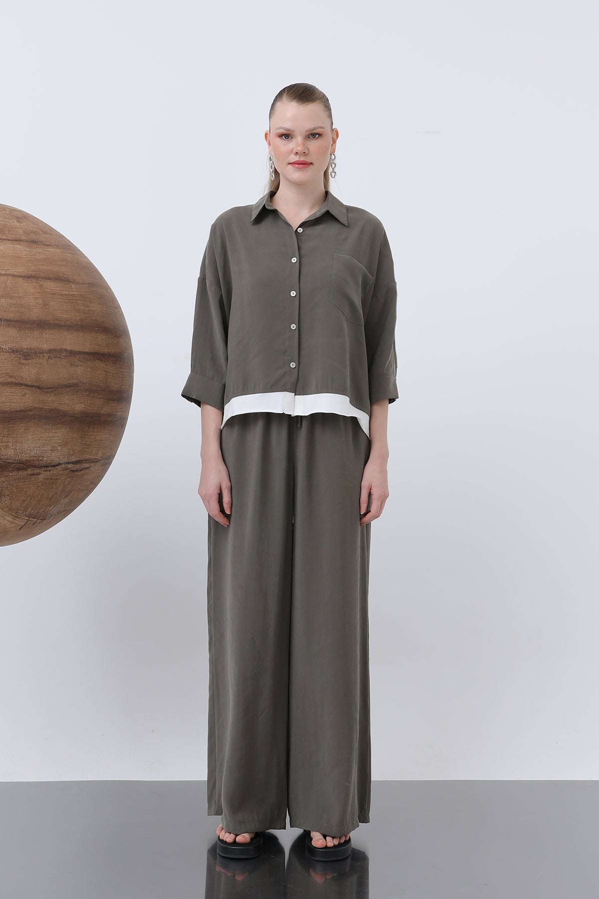 Kadın Arkası Baskılı Gömlek - 32205GML KHAKI